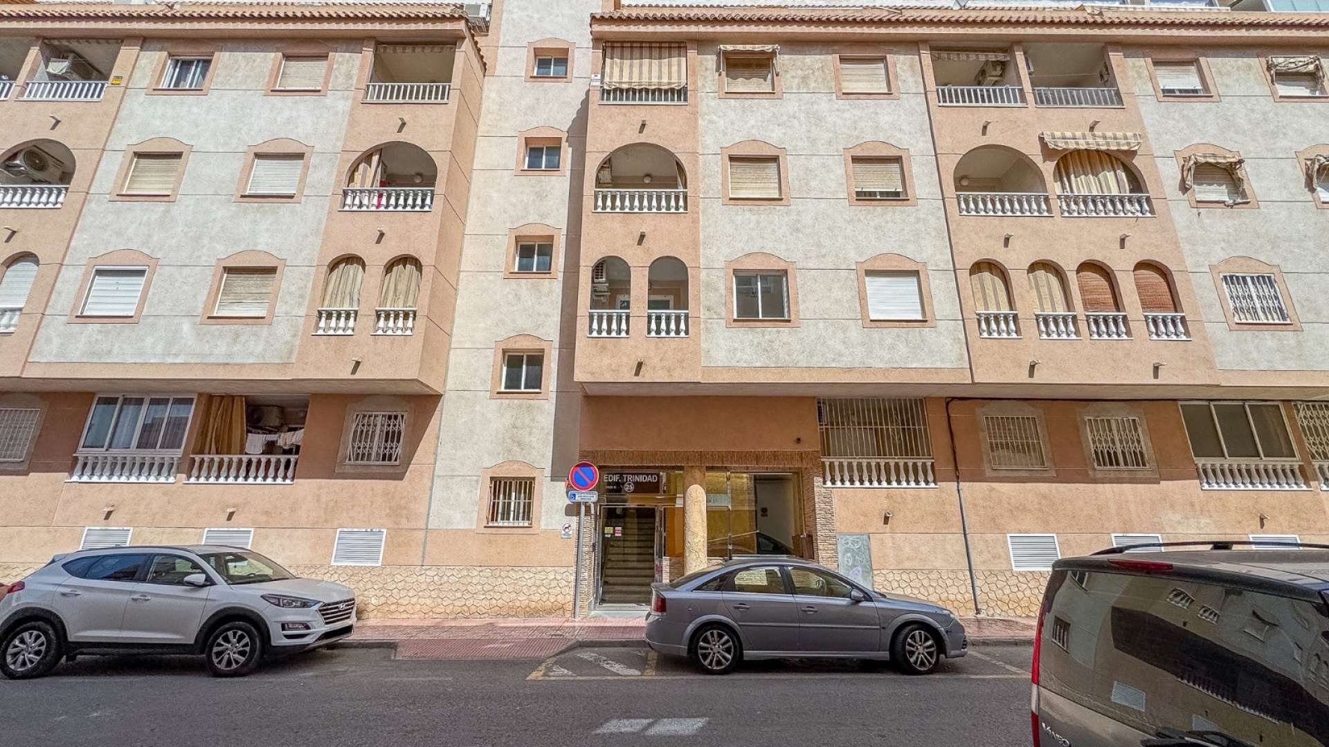 Resale - Apartment - Torrevieja - Beachside Torrevieja