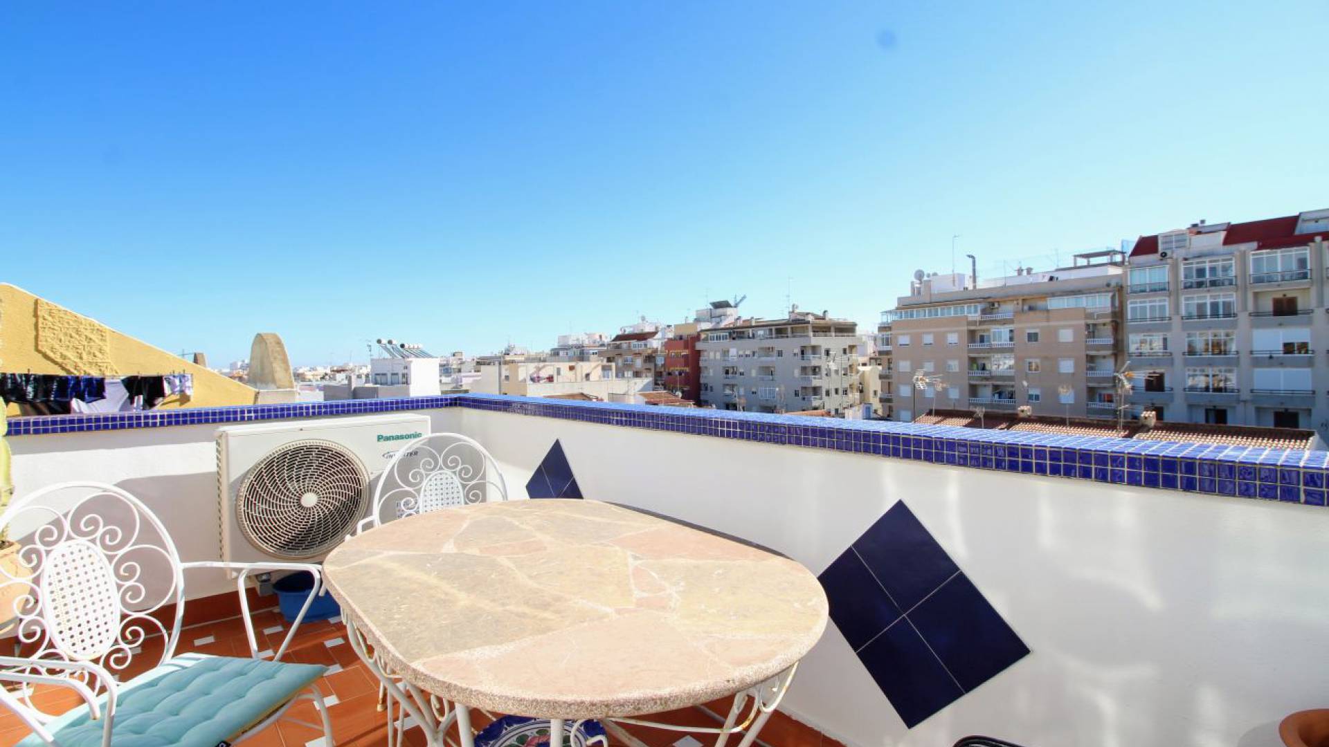 Resale - Apartment - Torrevieja - Beachside Torrevieja