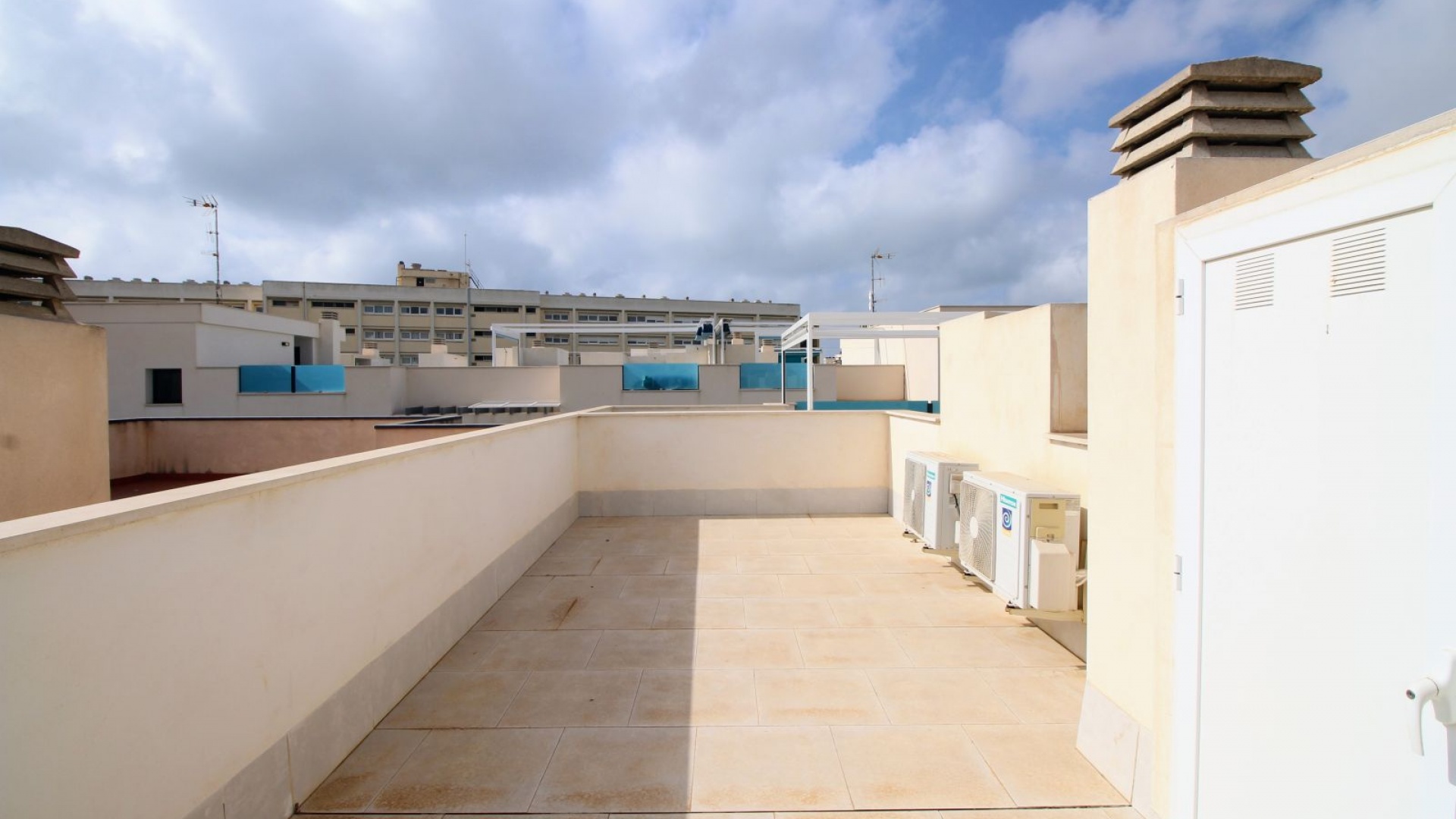 Resale - Apartment - Torrevieja - Beachside Torrevieja