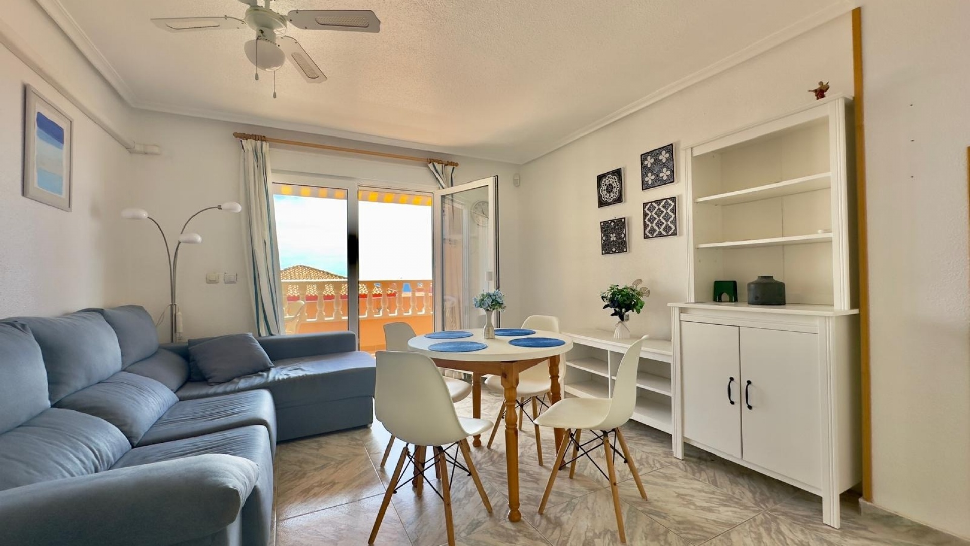 Resale - Apartment - Torrevieja - Cabo Cervera