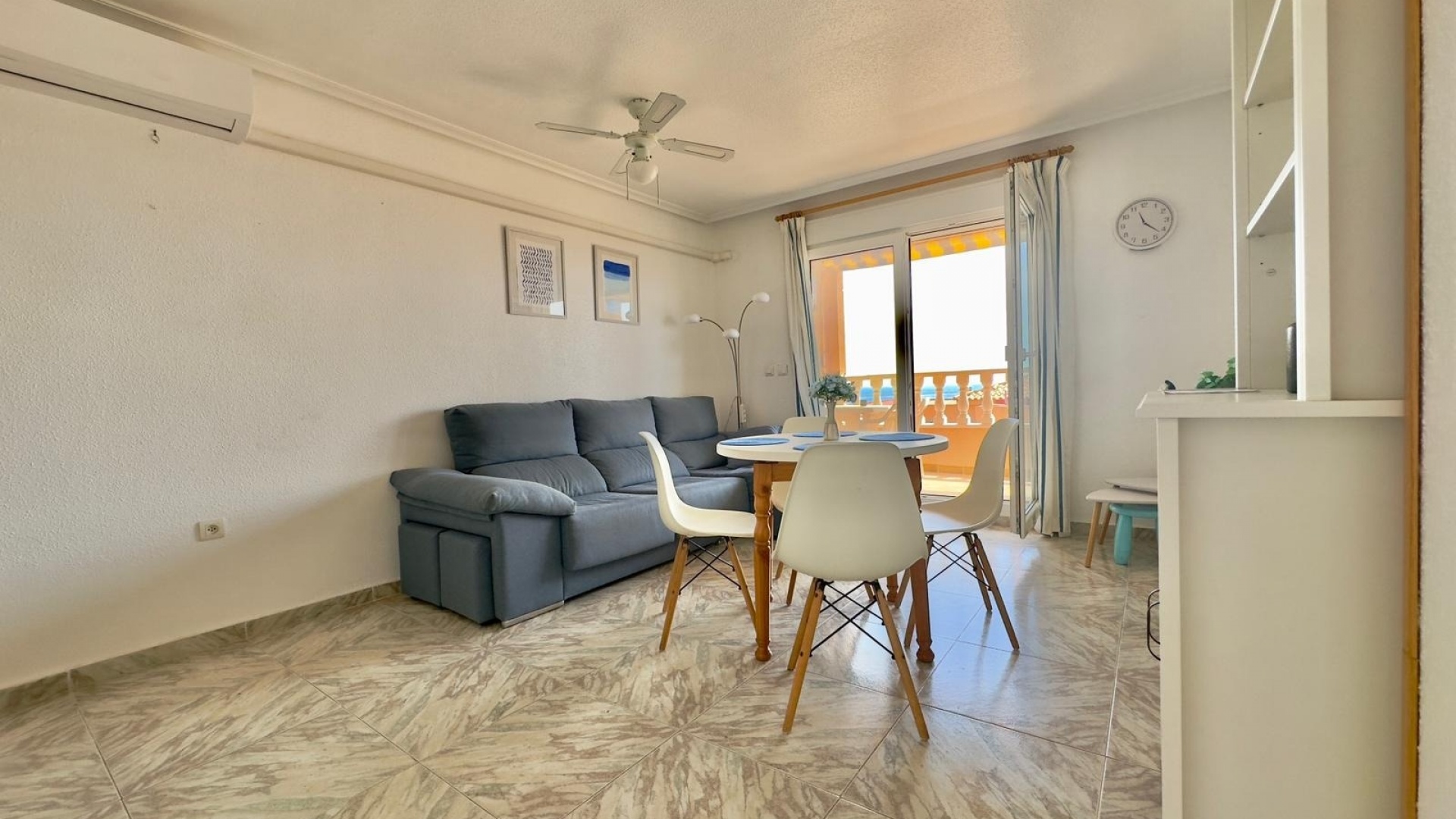Resale - Apartment - Torrevieja - Cabo Cervera