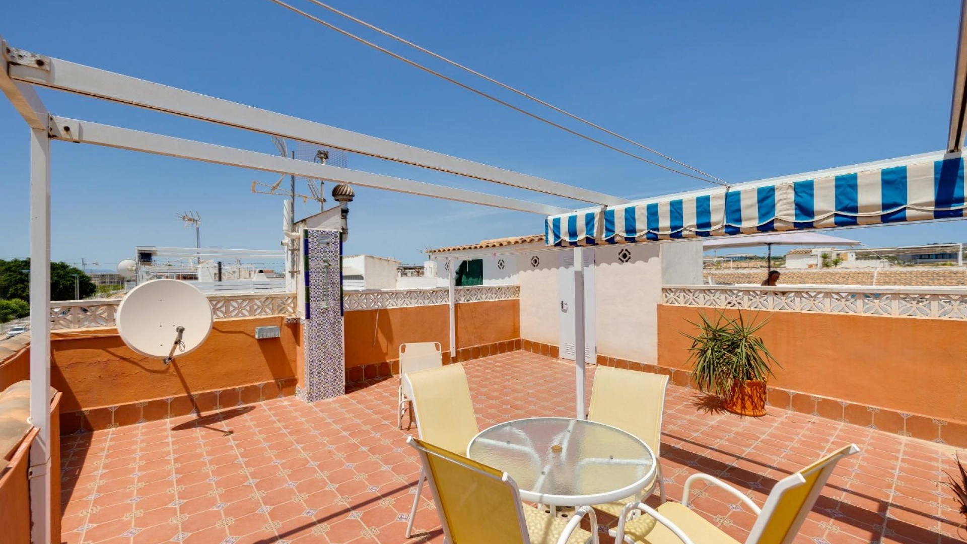 Resale - Apartment - Torrevieja - jardin del mar
