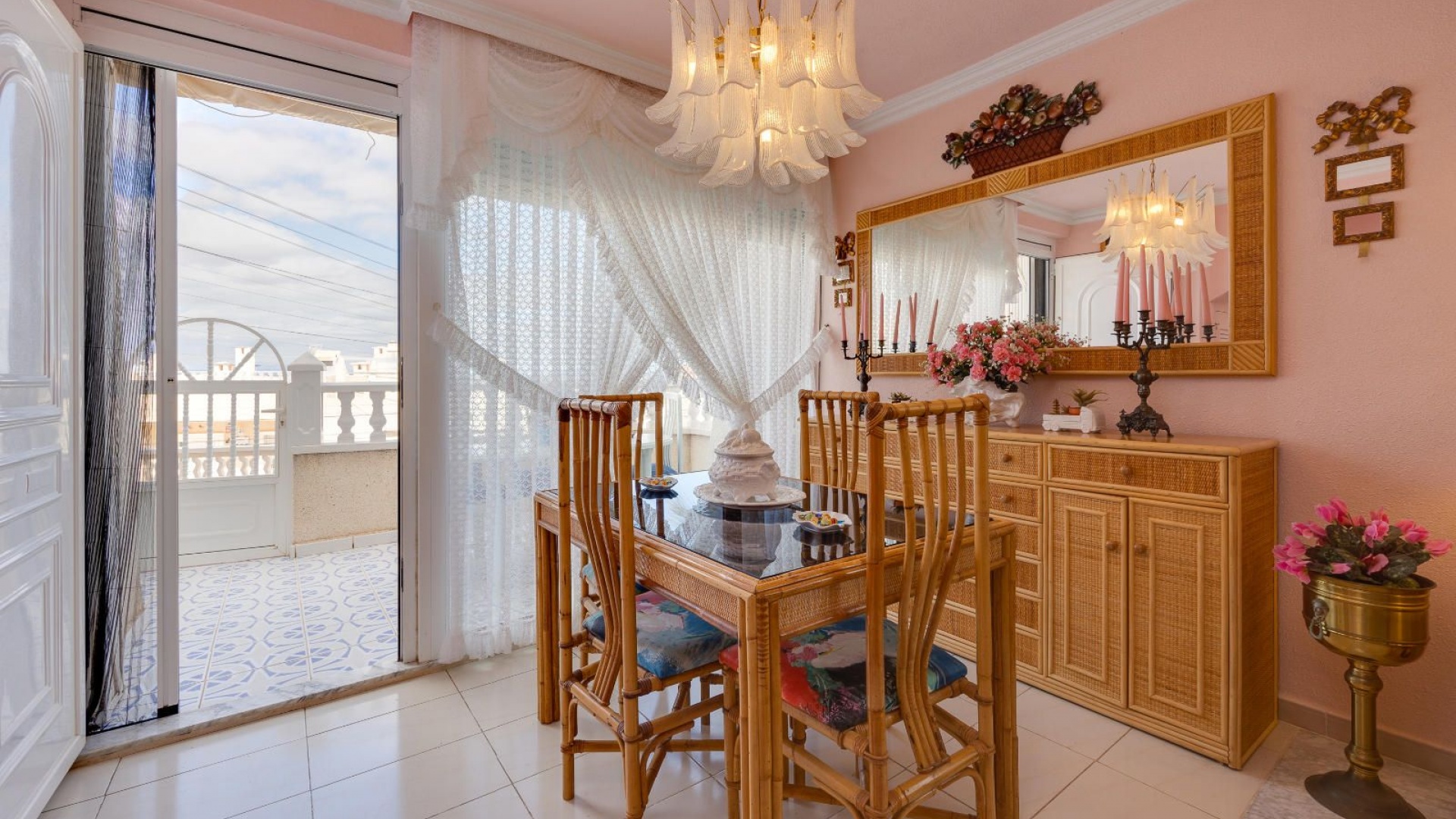 Resale - Apartment - Torrevieja - La Mata