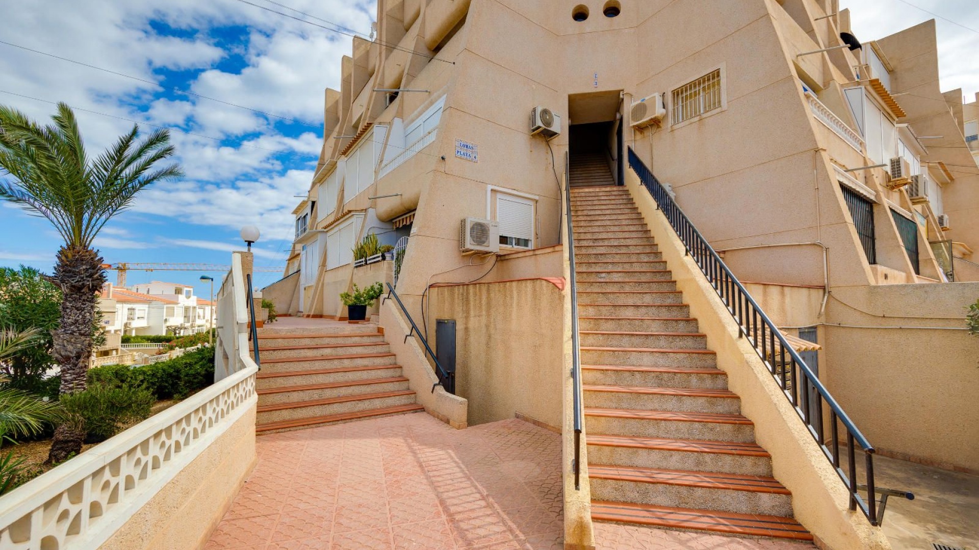 Resale - Apartment - Torrevieja - La Mata