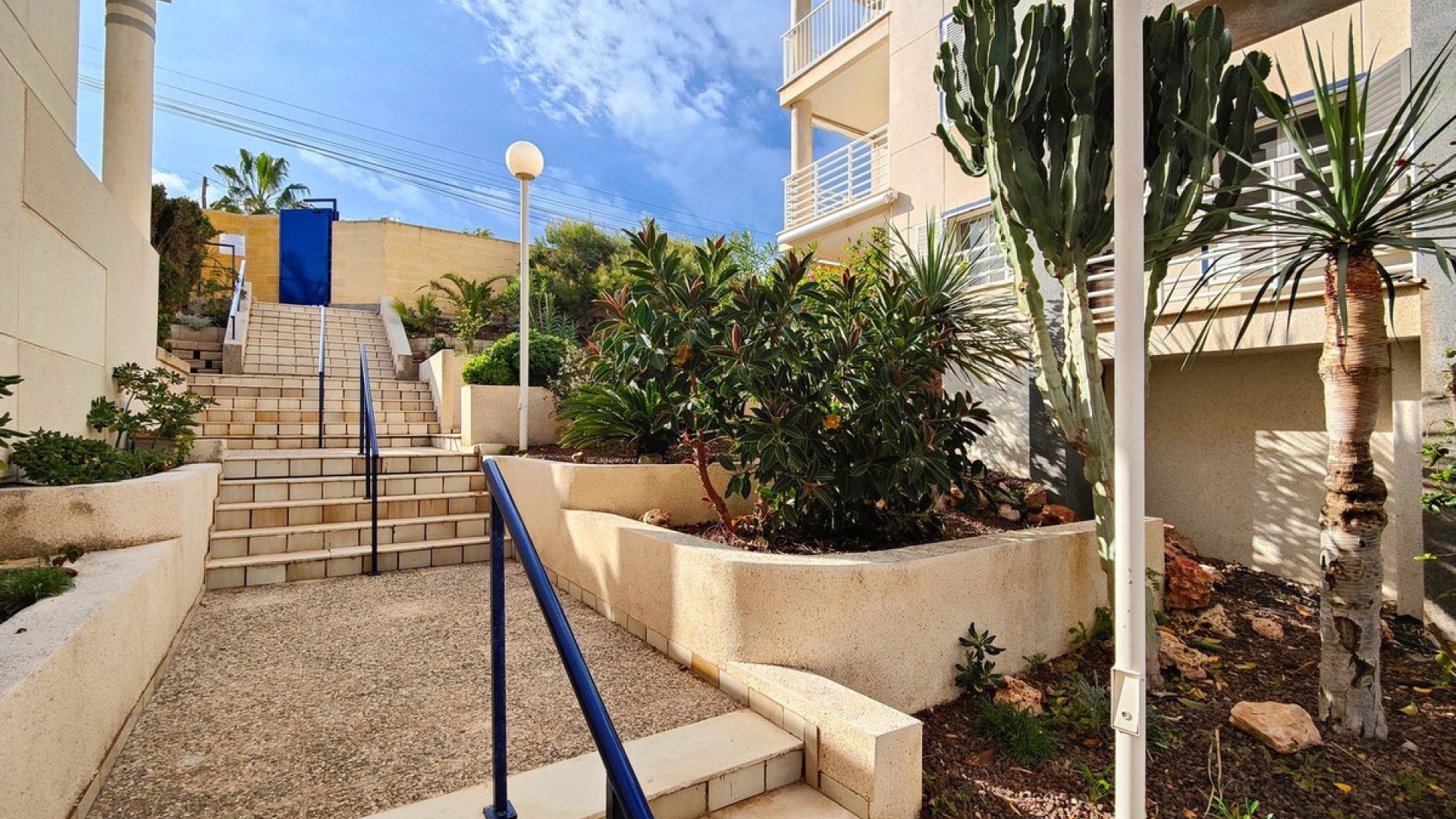 Resale - Apartment - Torrevieja - La Mata