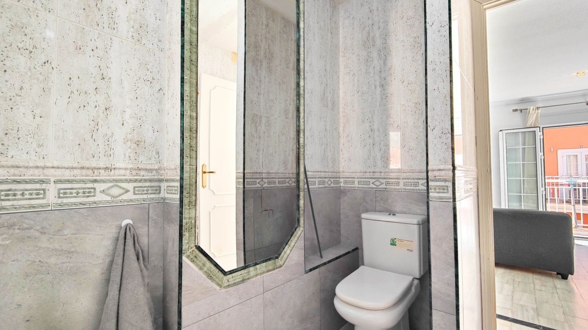 Resale - Apartment - Torrevieja - La Mata