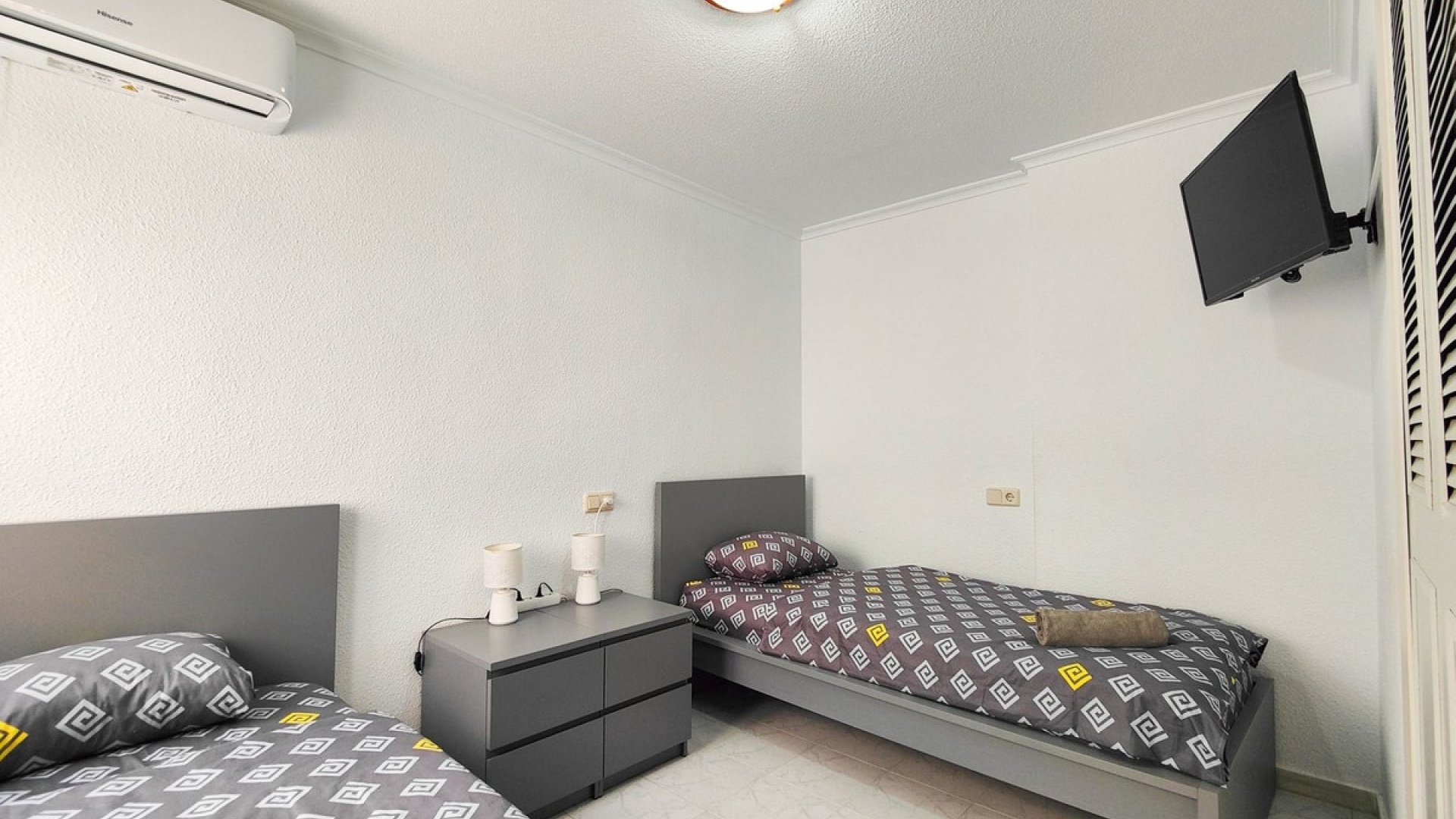 Resale - Apartment - Torrevieja - La Mata