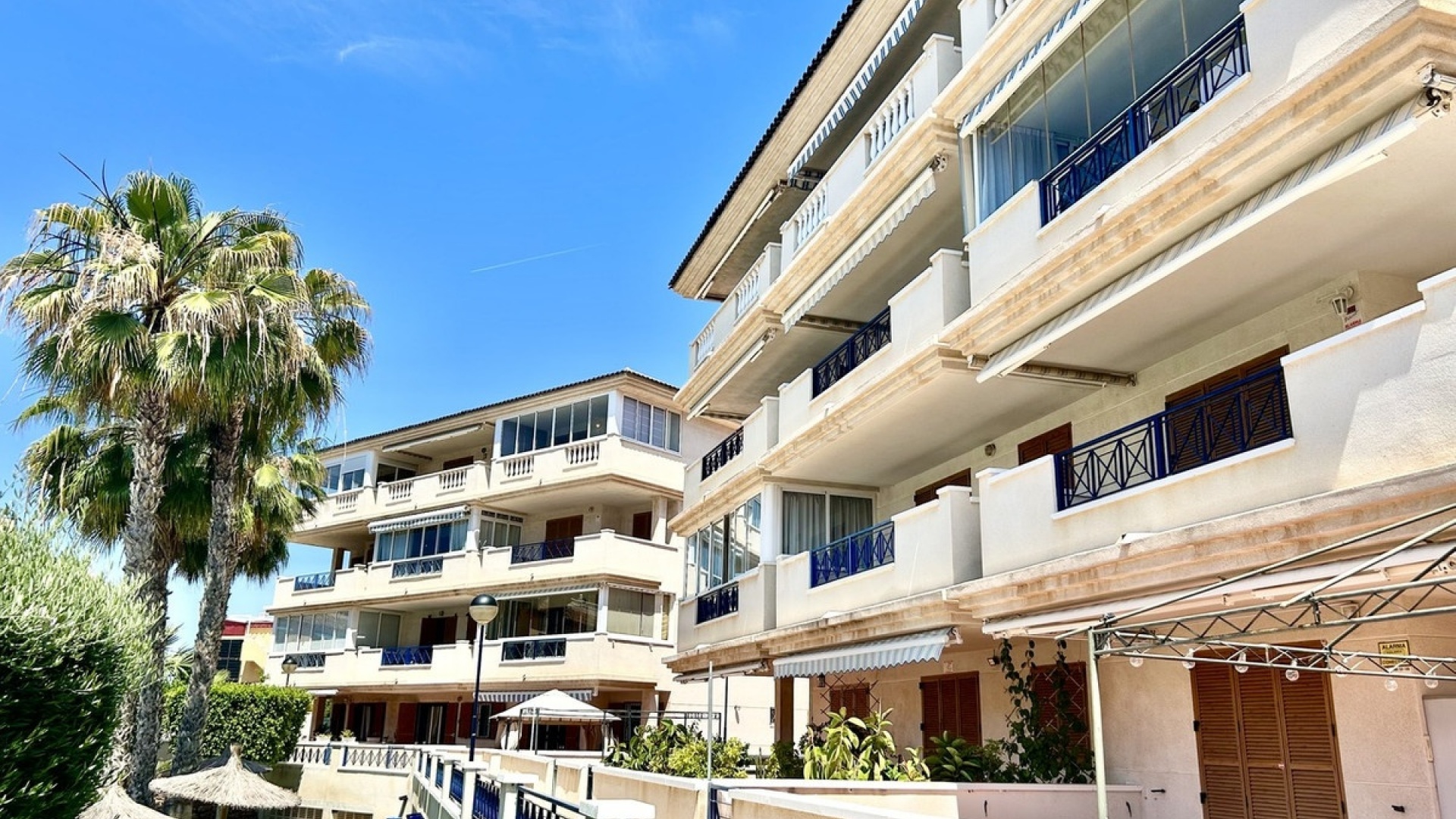 Resale - Apartment - Torrevieja - La Mata