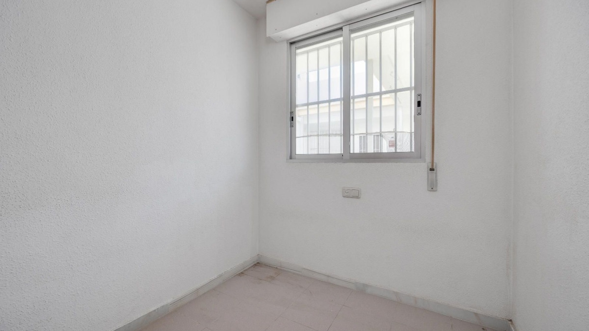 Resale - Apartment - Torrevieja - La Mata