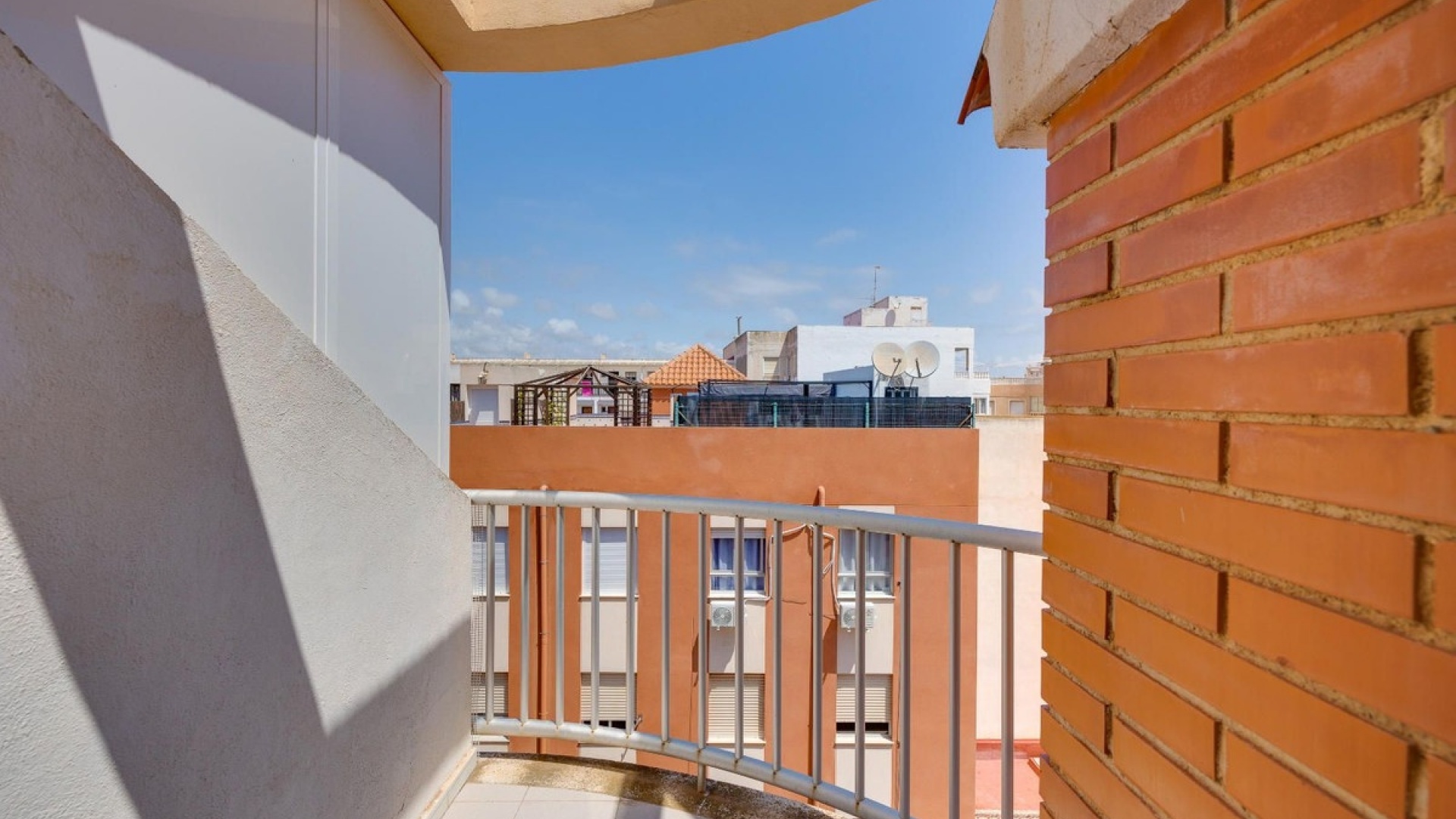 Resale - Apartment - Torrevieja - La Mata