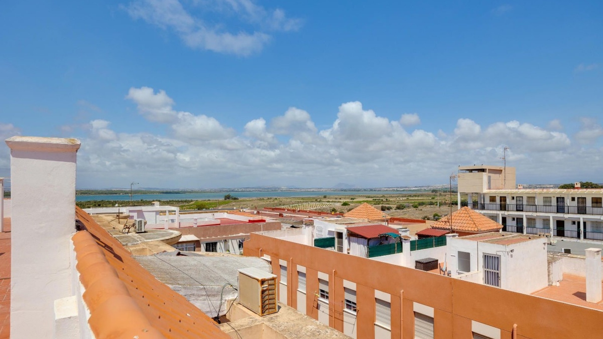 Resale - Apartment - Torrevieja - La Mata