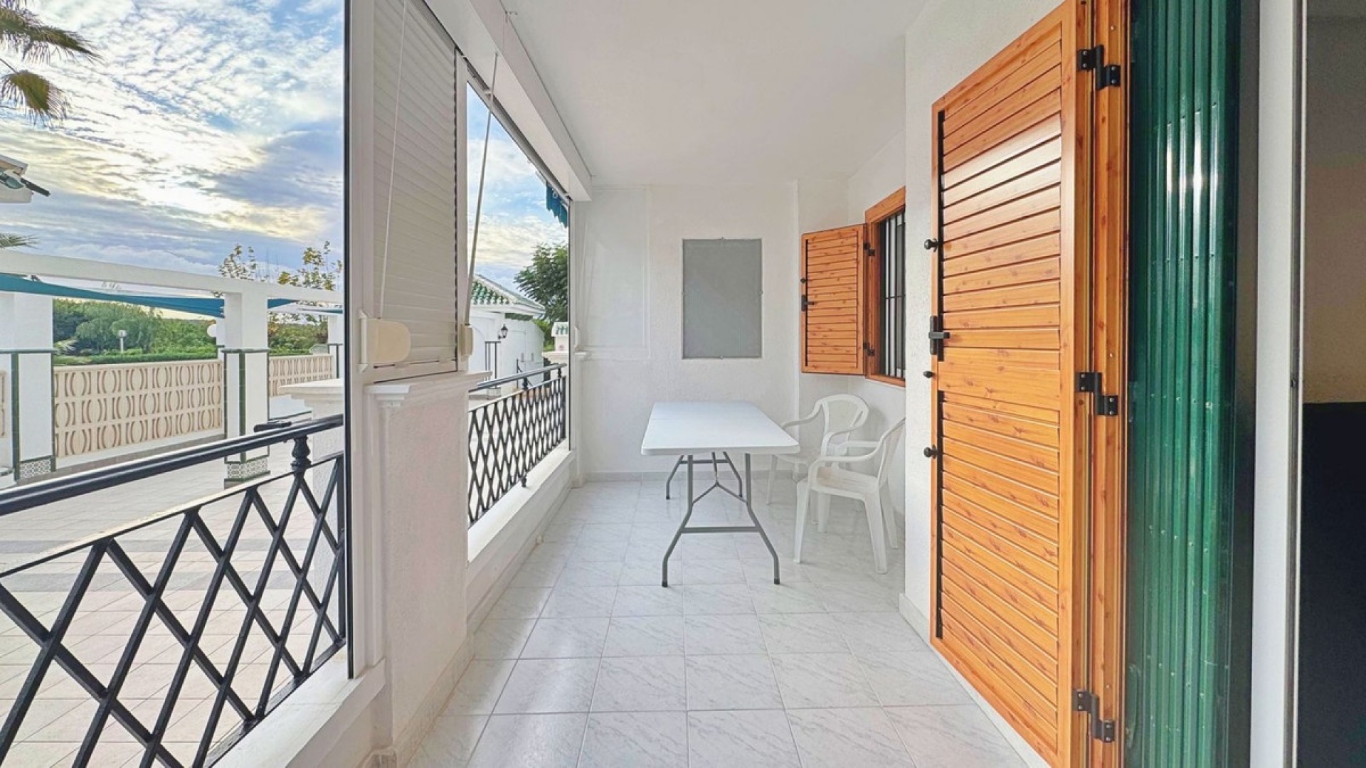 Resale - Apartment - Torrevieja - La Mata