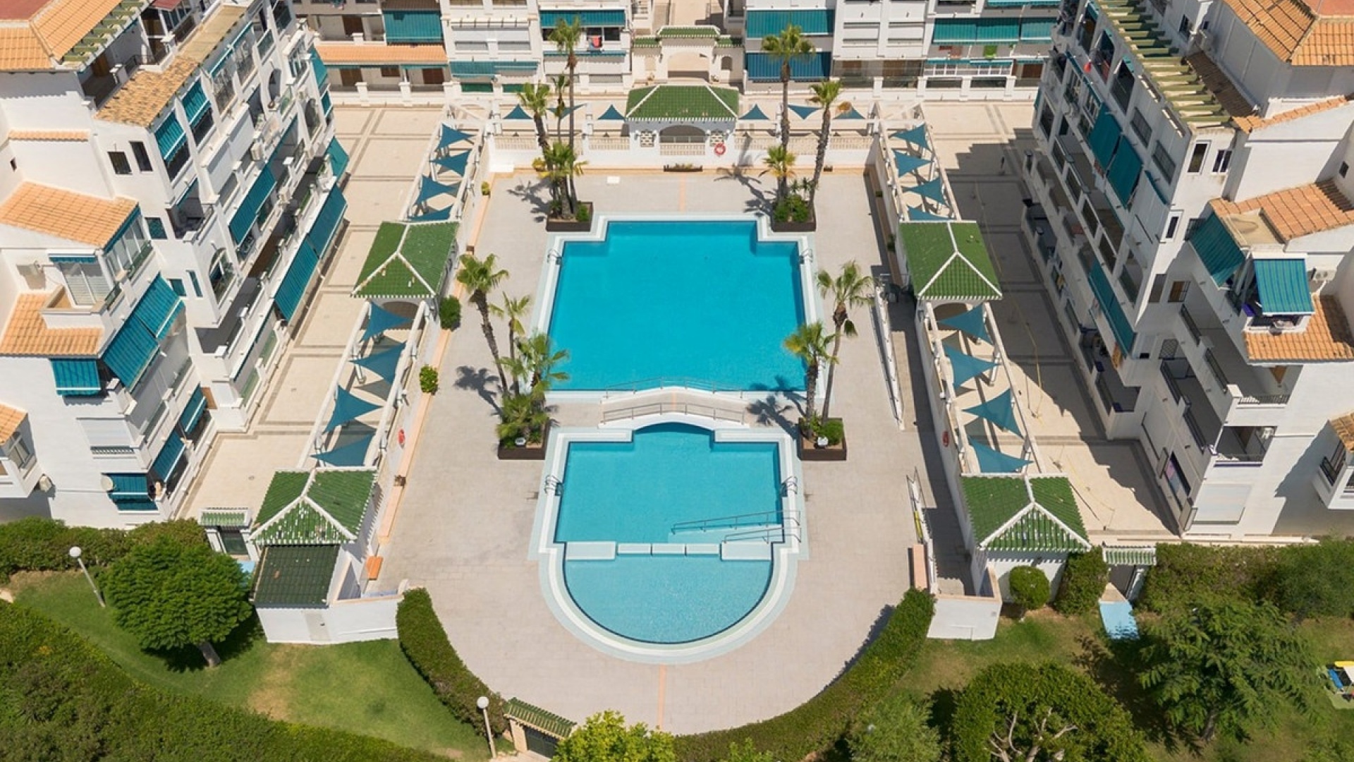 Resale - Apartment - Torrevieja - La Mata