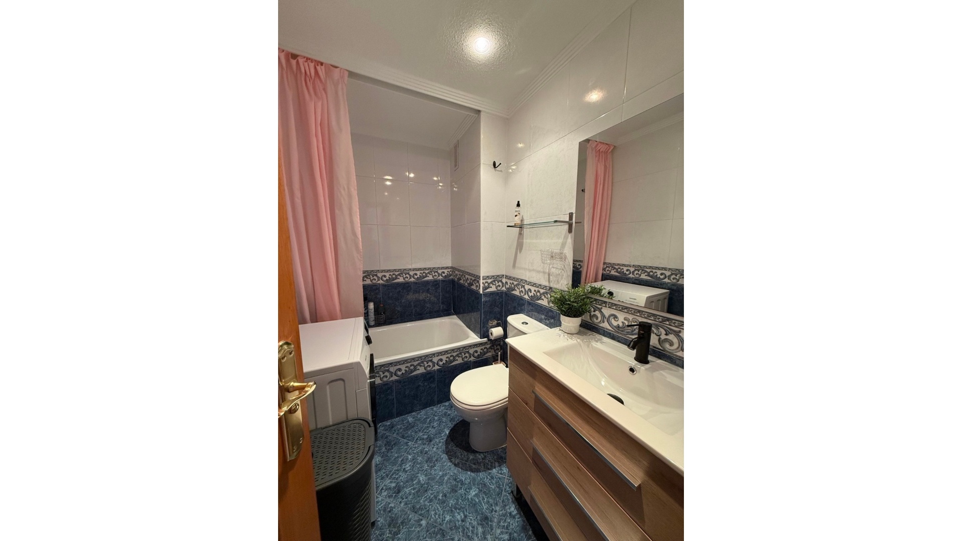 Resale - Apartment - Torrevieja - La Mata