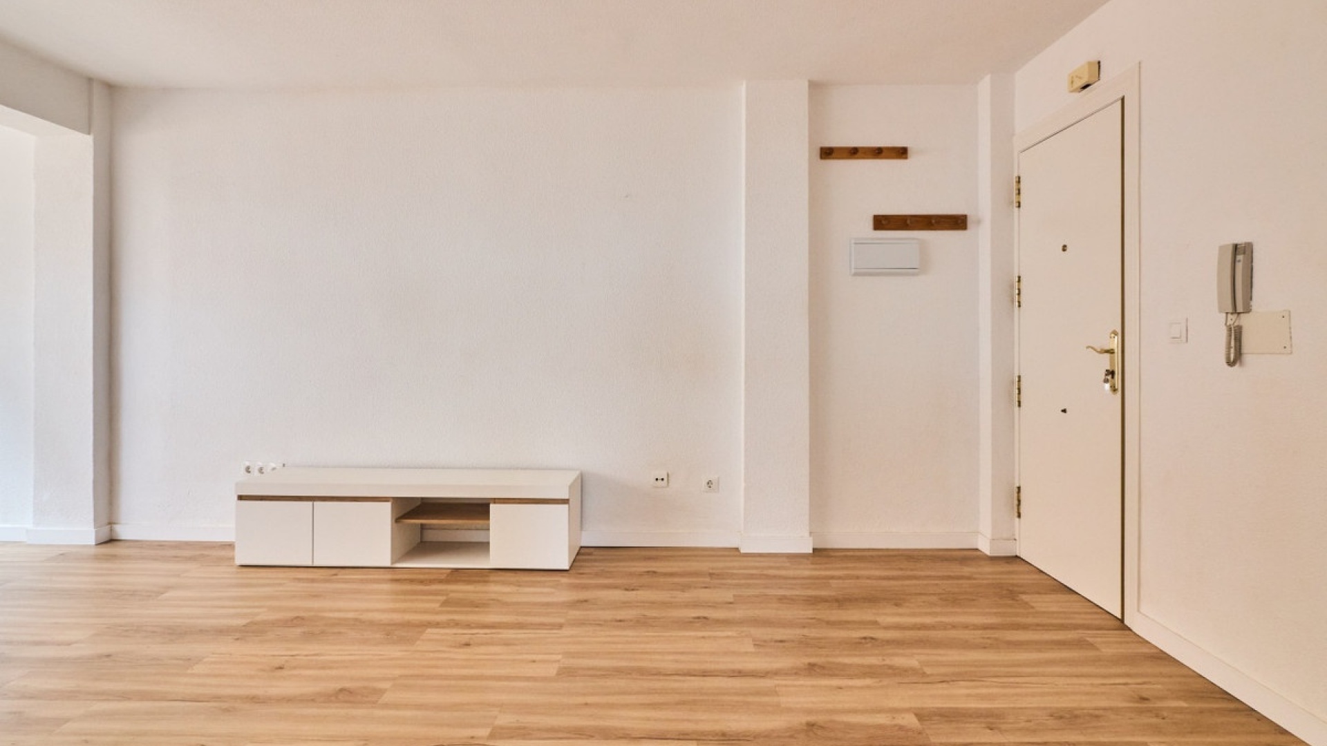 Resale - Apartment - Torrevieja - La Mata