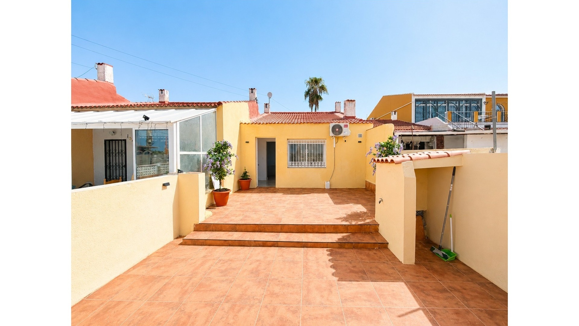 Resale - Apartment - Torrevieja - La Siesta - El Salado - Torreta