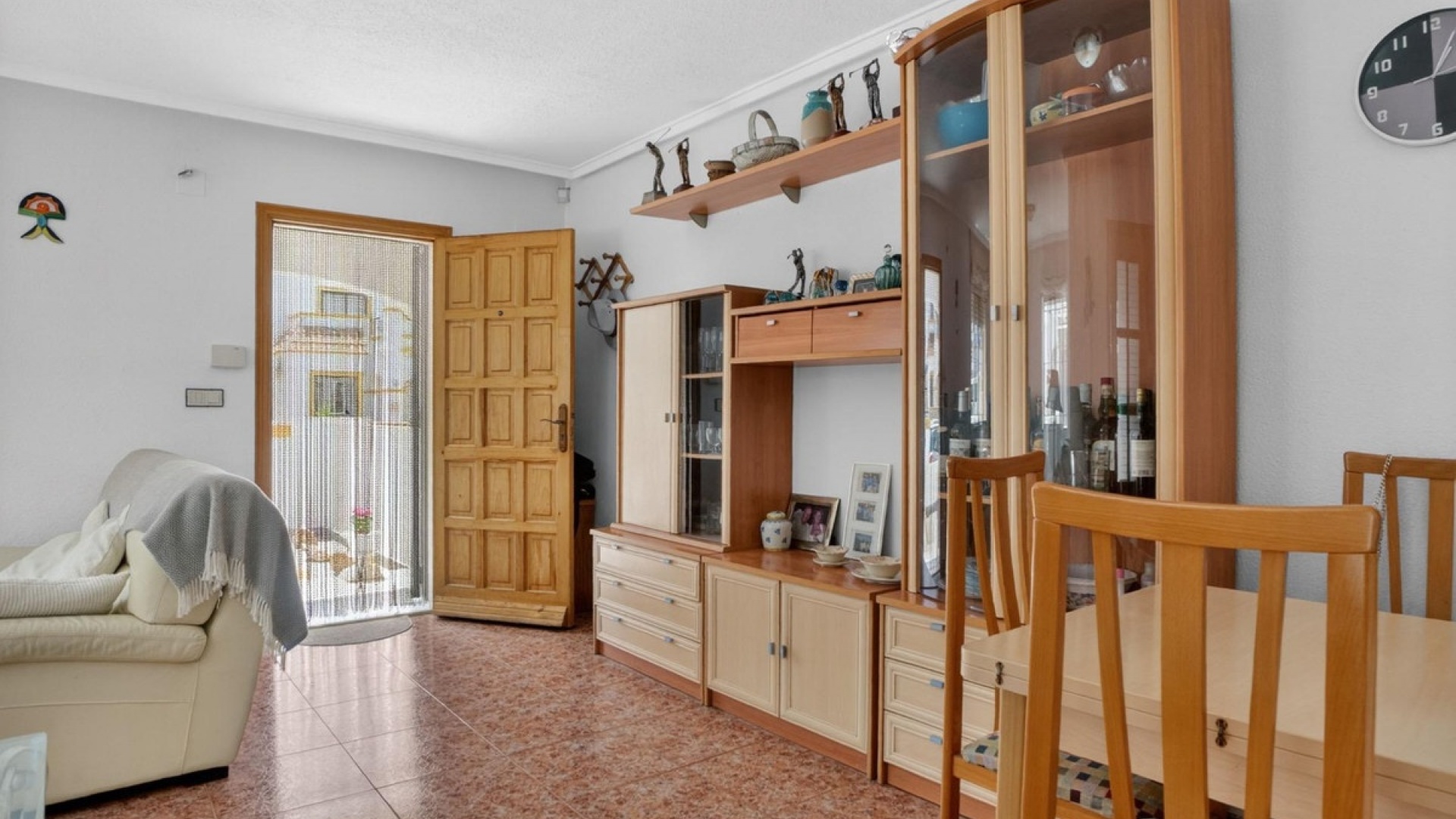 Resale - Apartment - Torrevieja - La Siesta