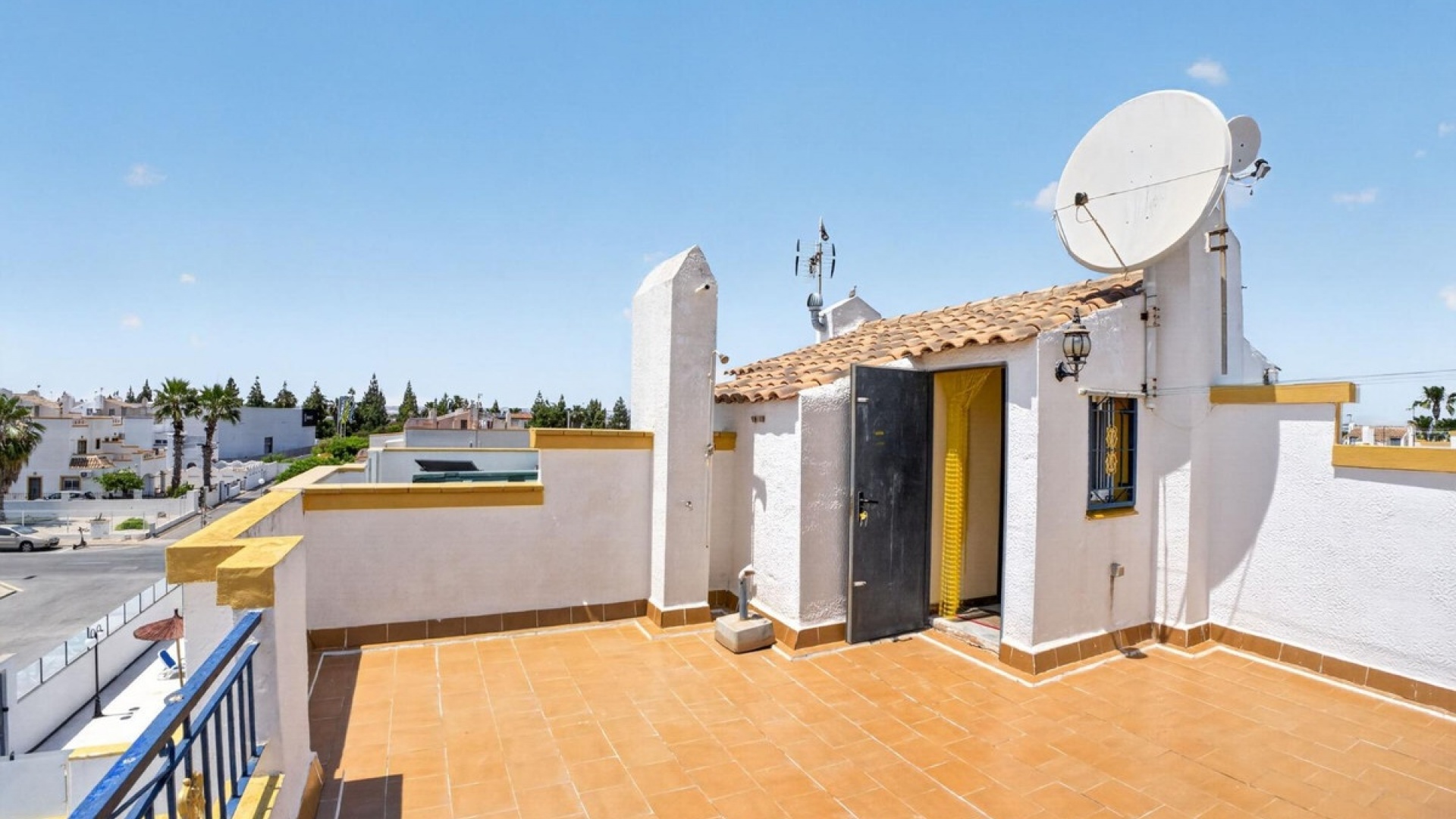 Resale - Apartment - Torrevieja - La Siesta