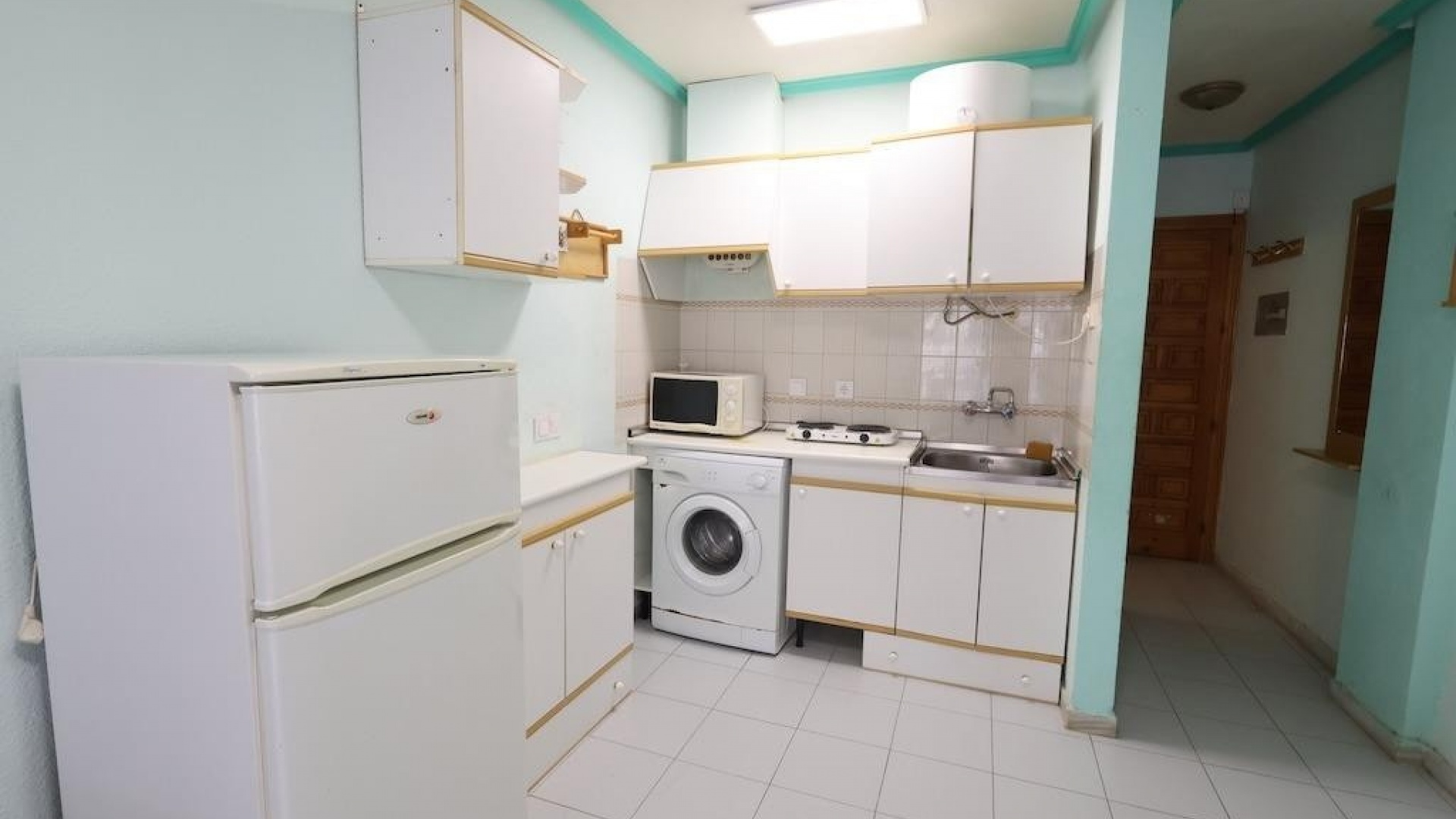Resale - Apartment - Torrevieja - La Siesta