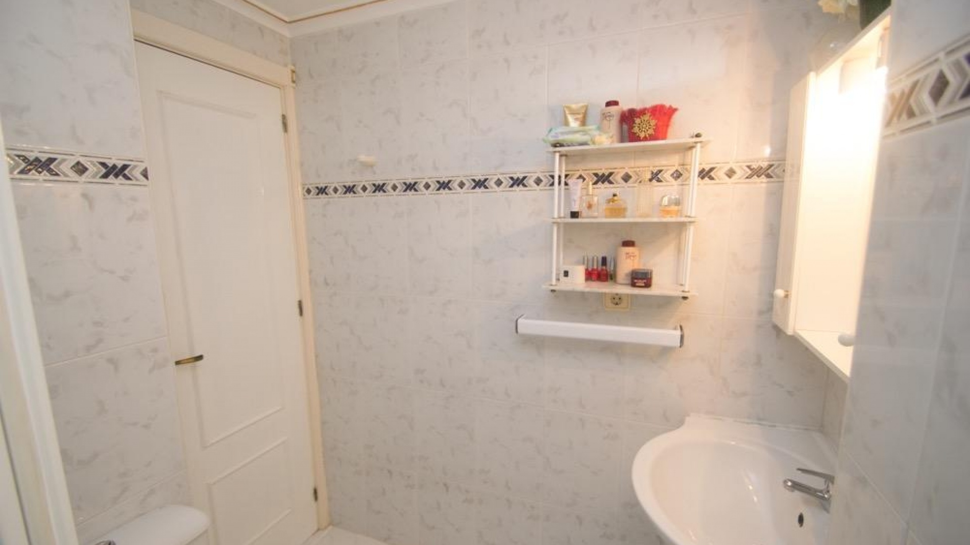 Resale - Apartment - Torrevieja - La Veleta