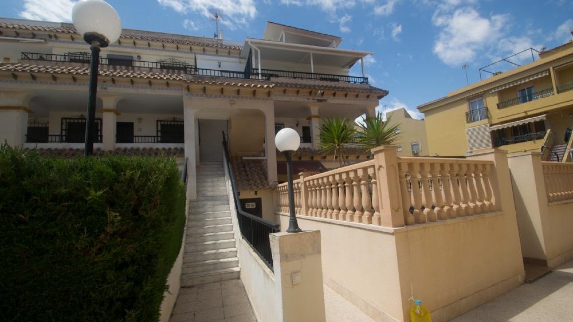 Resale - Apartment - Torrevieja - La Veleta