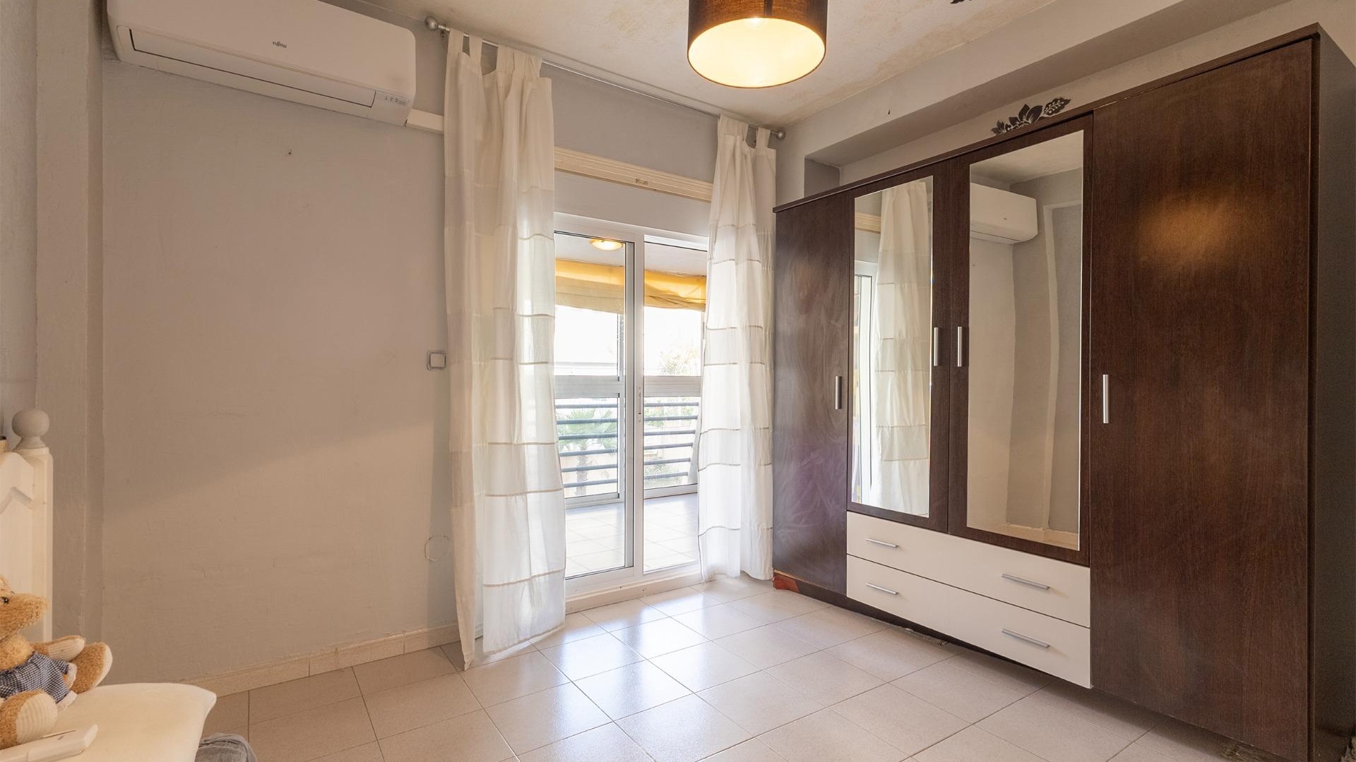 Resale - Apartment - Torrevieja - la veleta