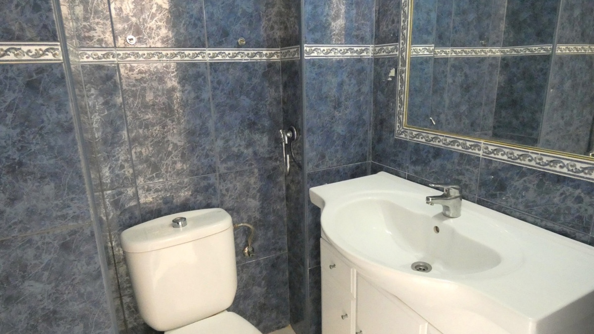 Resale - Apartment - Torrevieja - La Veleta