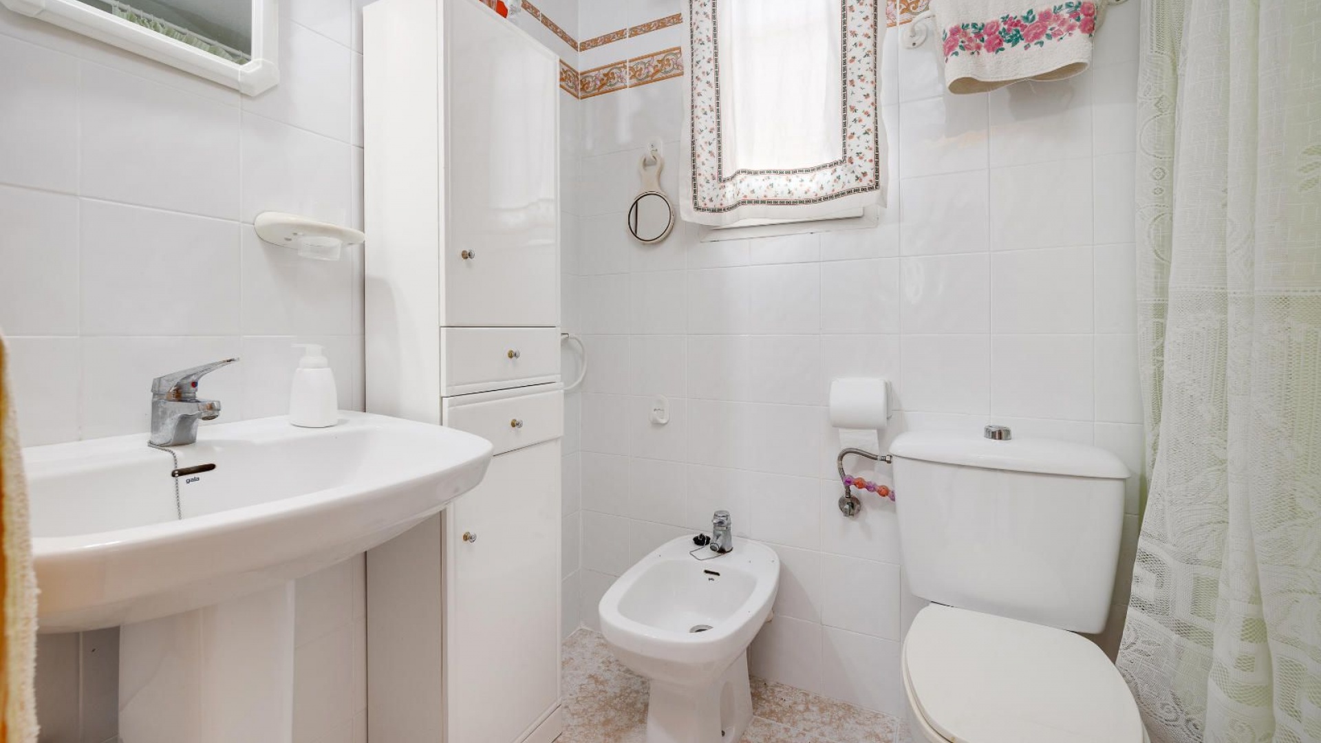 Resale - Apartment - Torrevieja - parque del naciones