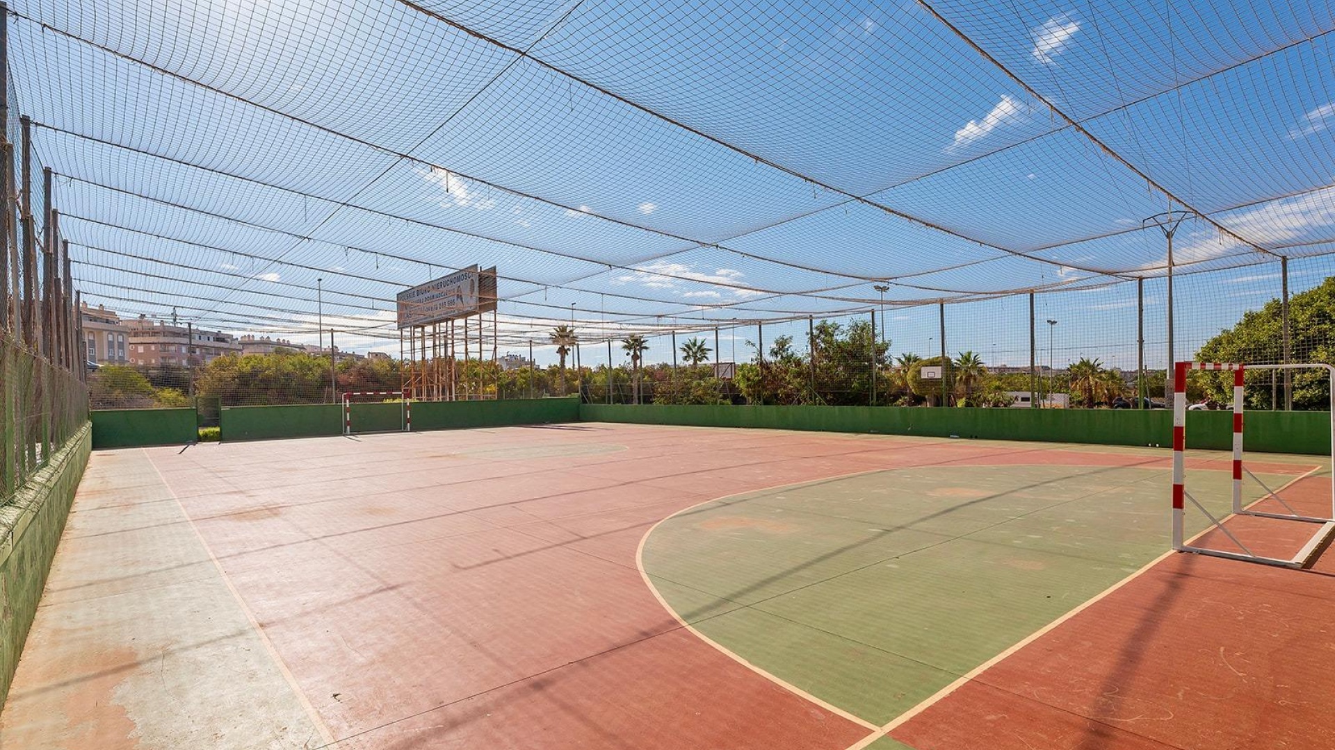 Resale - Apartment - Torrevieja - parque del naciones