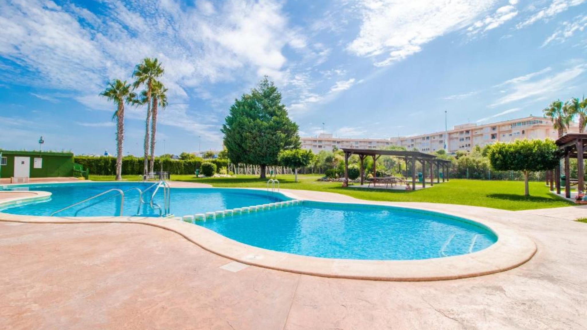 Resale - Apartment - Torrevieja - parque del naciones