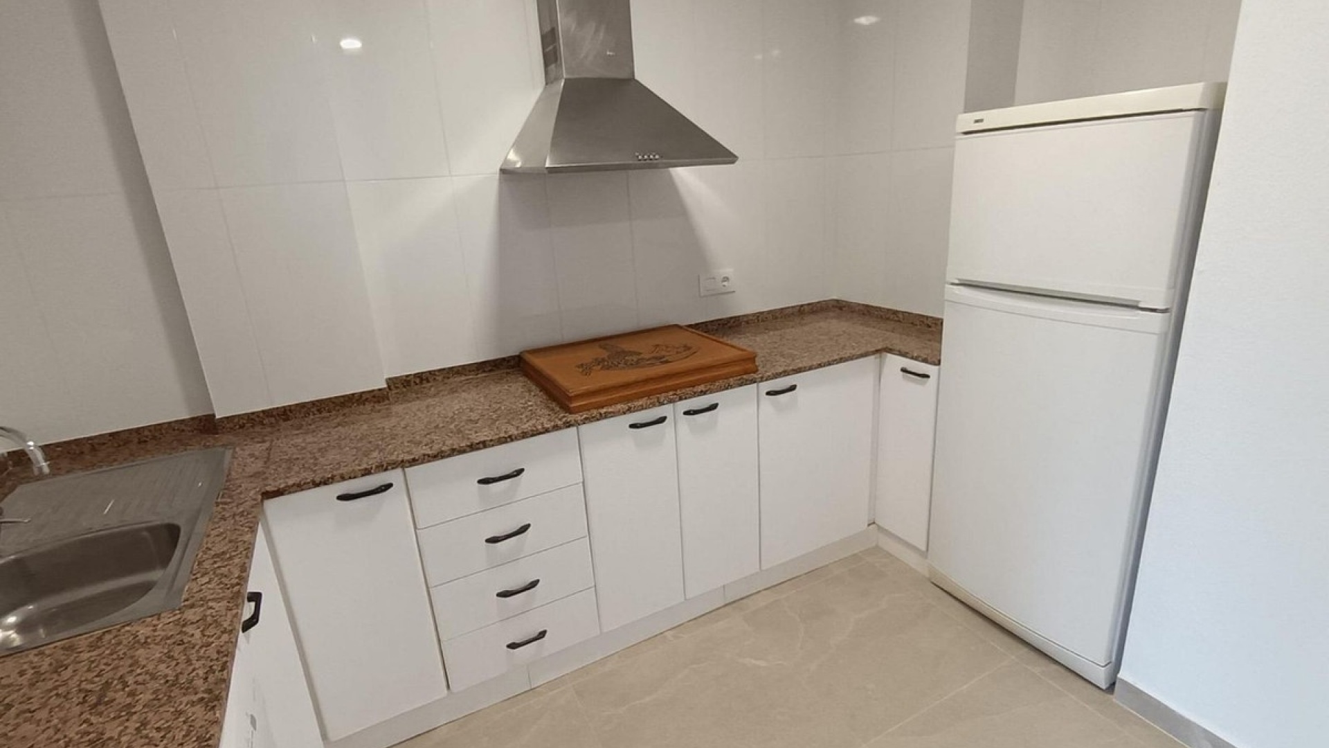 Resale - Apartment - Torrevieja - Playa De La Mata