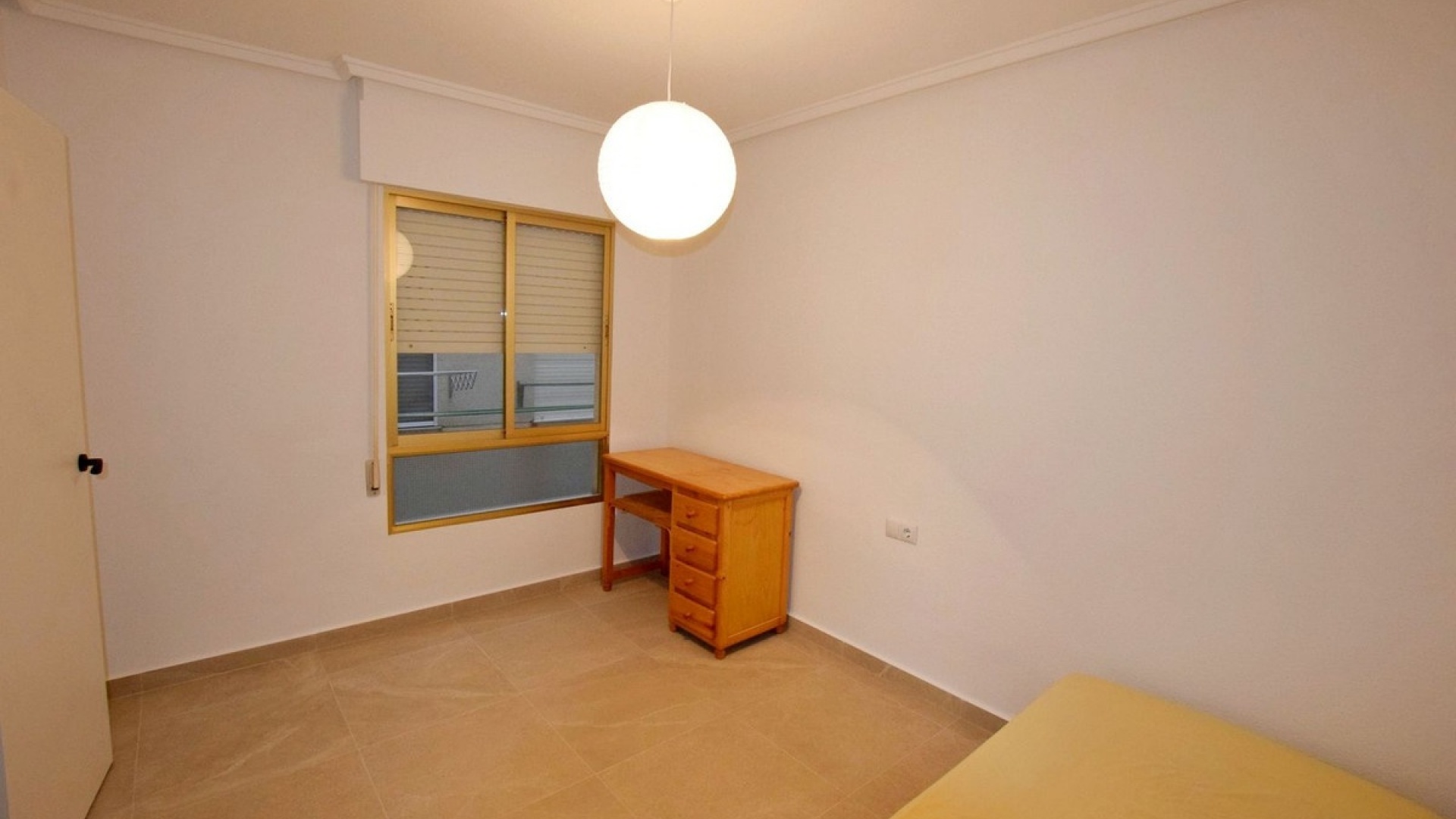 Resale - Apartment - Torrevieja - Playa De La Mata
