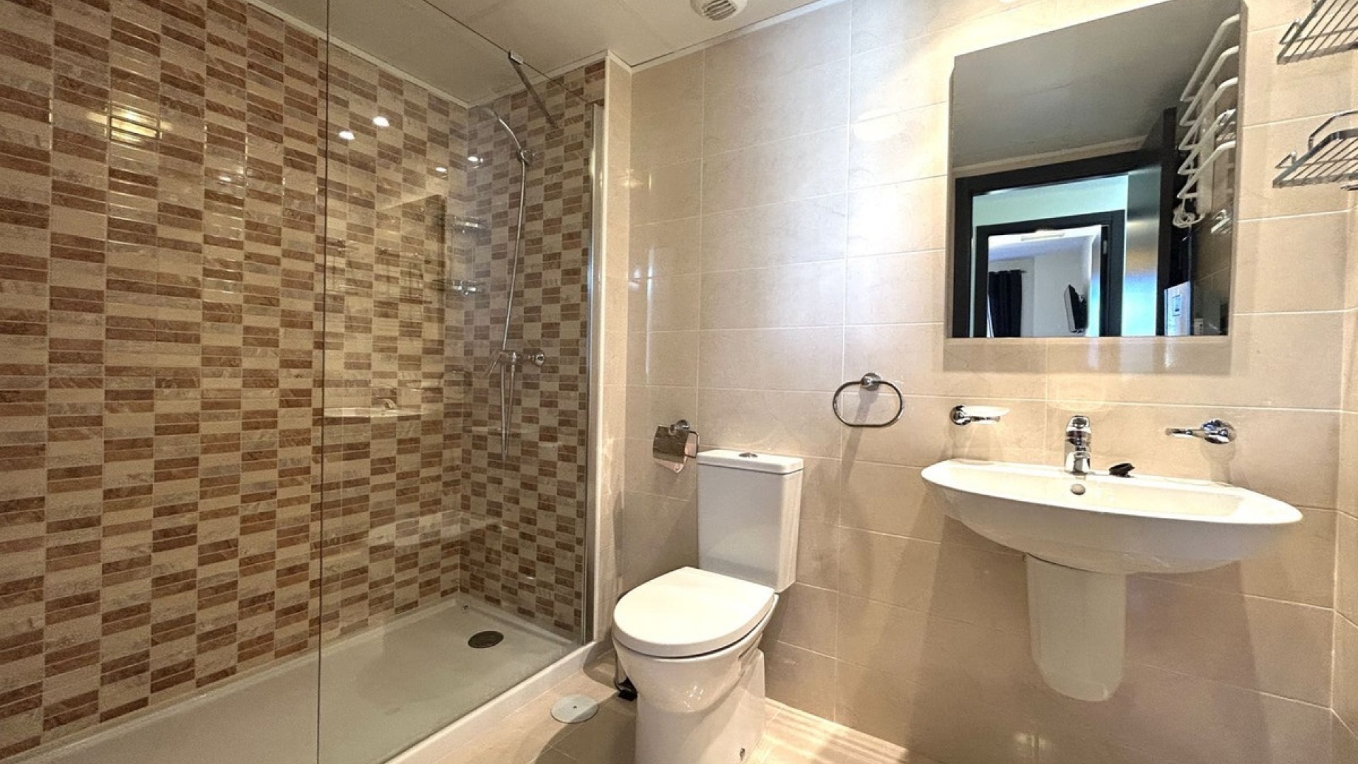Resale - Apartment - Torrevieja - Playa De La Mata