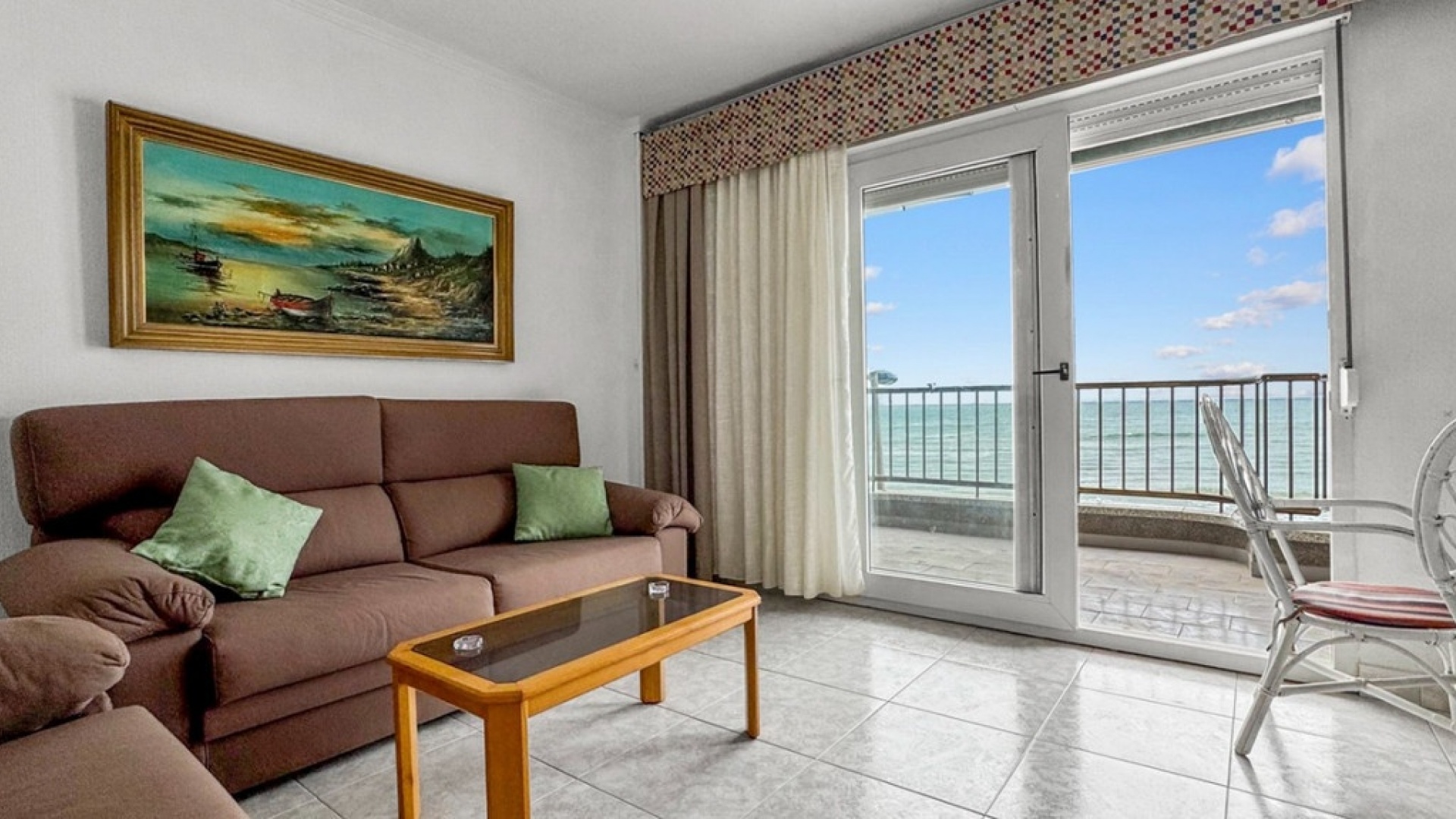Resale - Apartment - Torrevieja - Playa De Los Locos