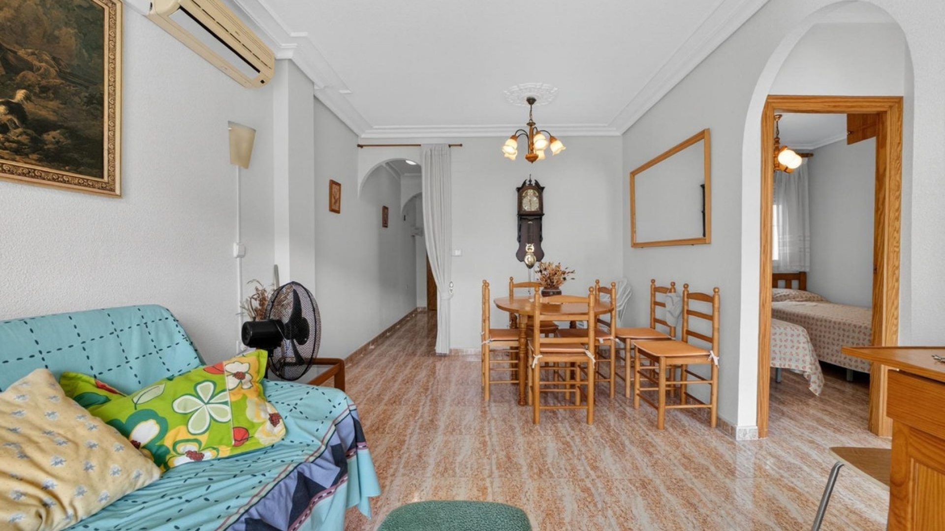Resale - Apartment - Torrevieja - Playa De Los Locos