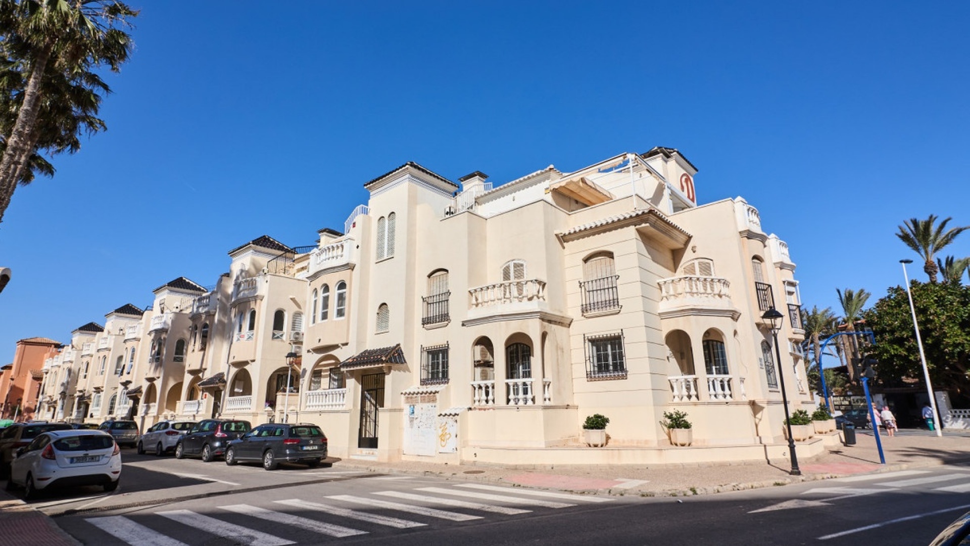 Resale - Apartment - Torrevieja - Playa De Los Locos