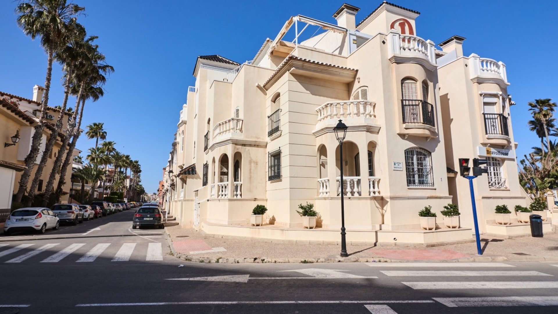 Resale - Apartment - Torrevieja - Playa De Los Locos