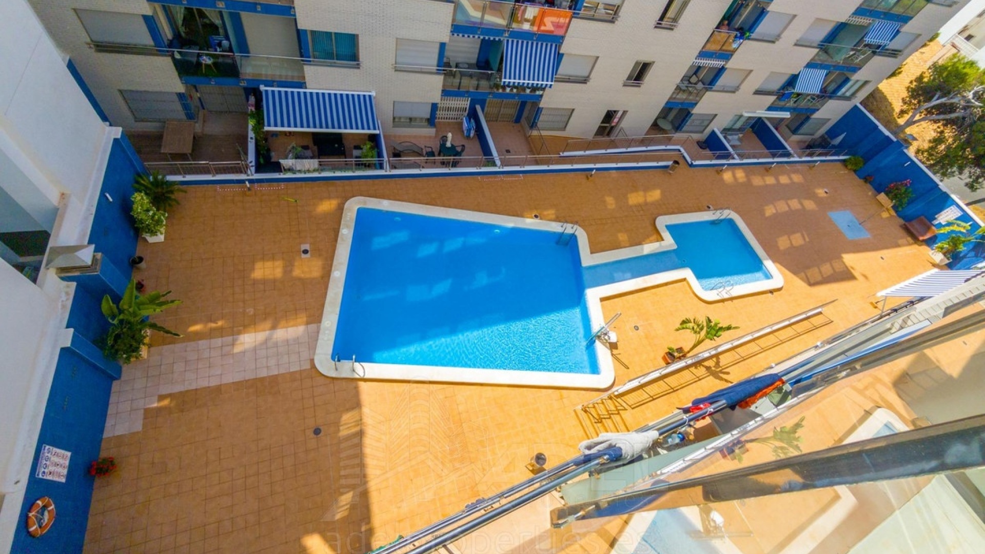 Resale - Apartment - Torrevieja - Playa De Los Locos