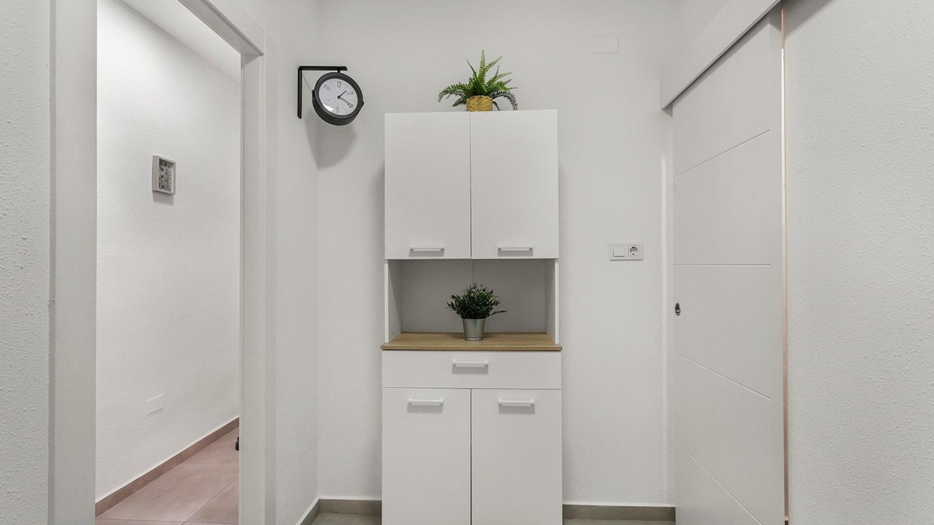 Resale - Apartment - Torrevieja - Playa De Los Locos