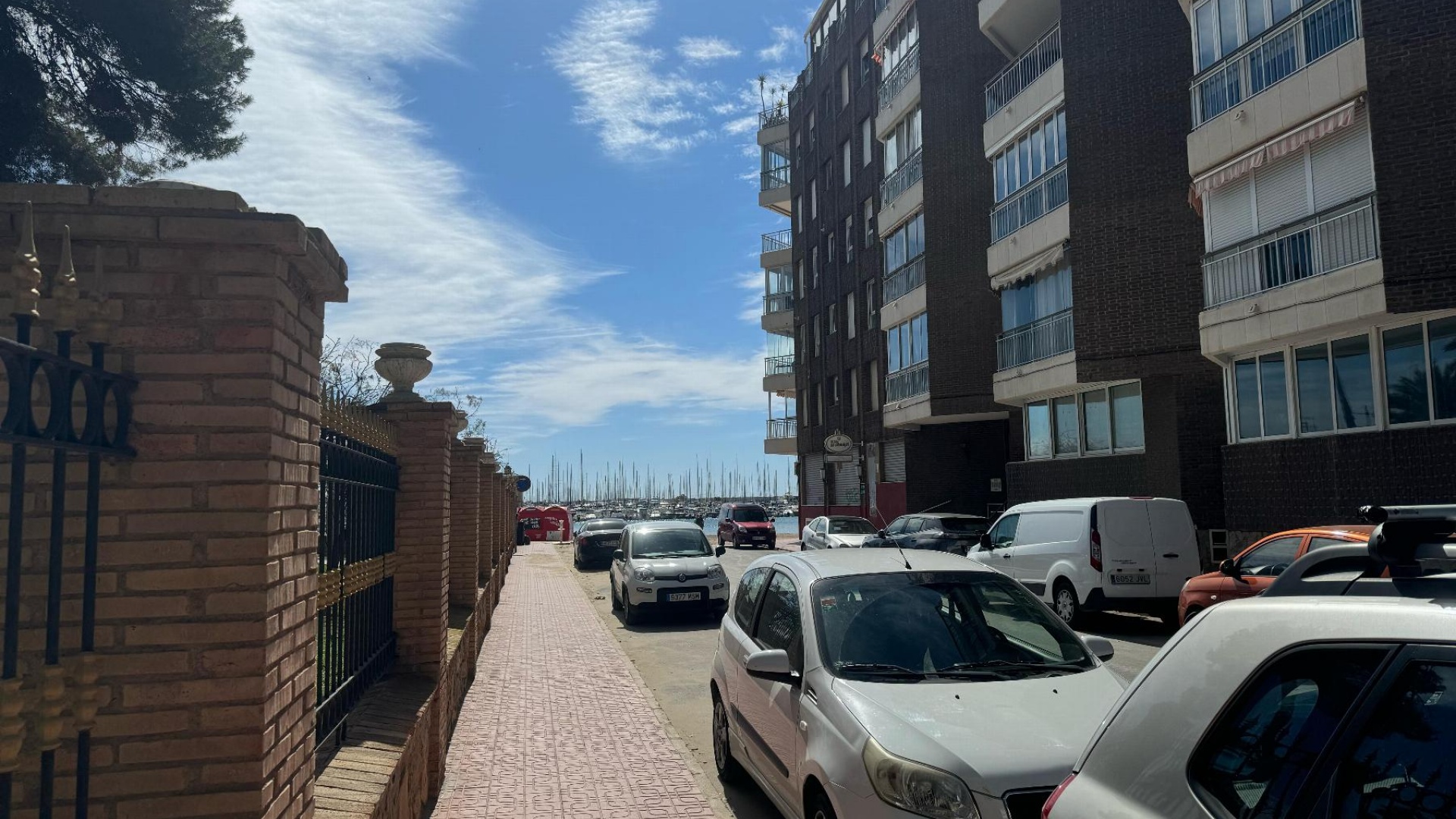 Resale - Apartment - Torrevieja - Playa del Acequión