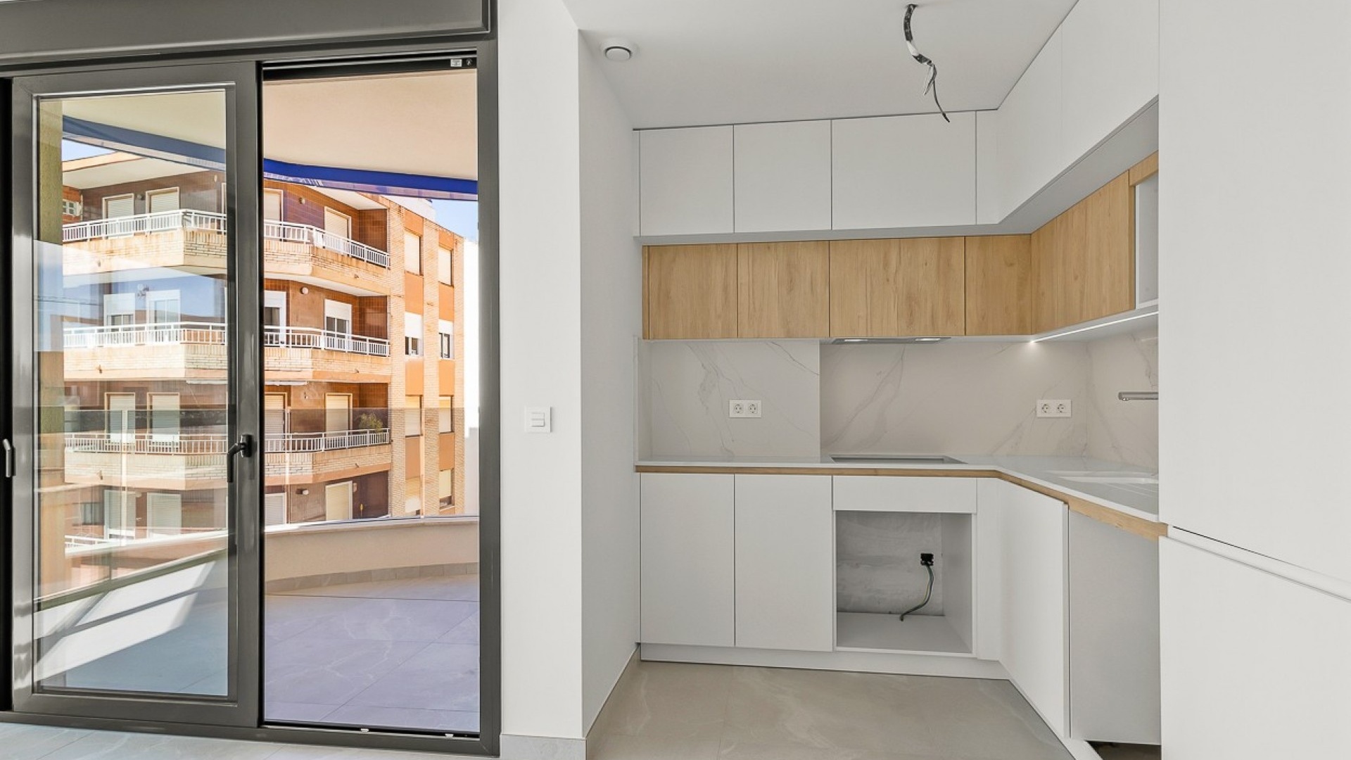 Resale - Apartment - Torrevieja - Playa Del Cura