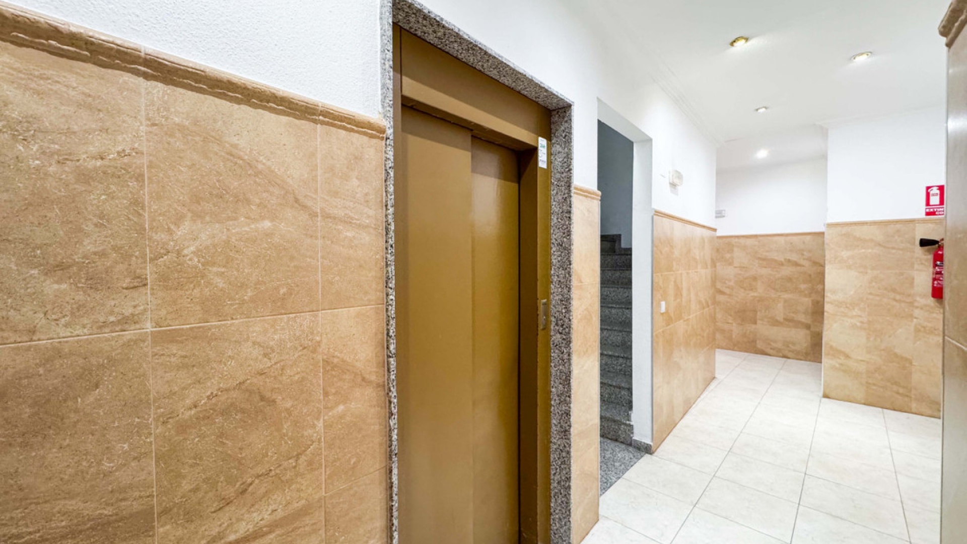 Resale - Apartment - Torrevieja - Playa Del Cura