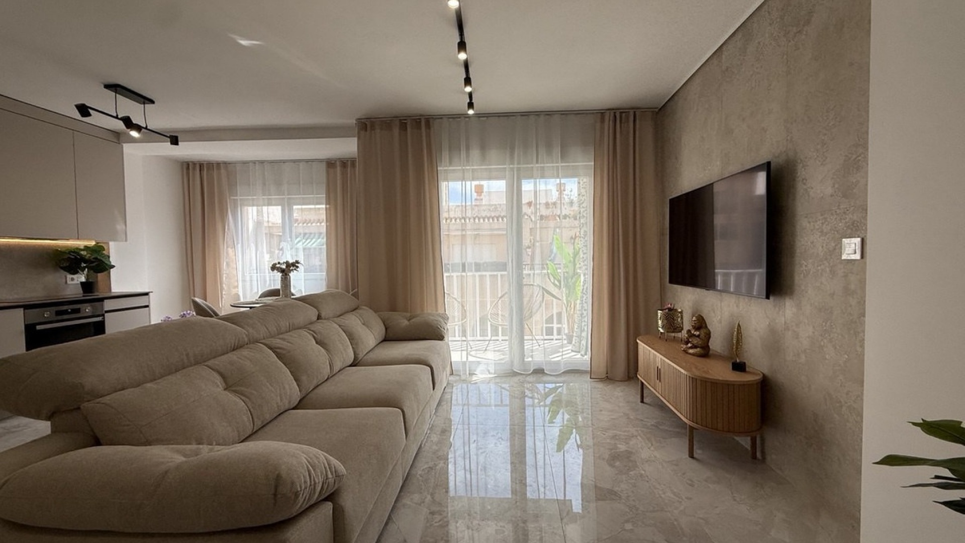 Resale - Apartment - Torrevieja - Playa Del Cura