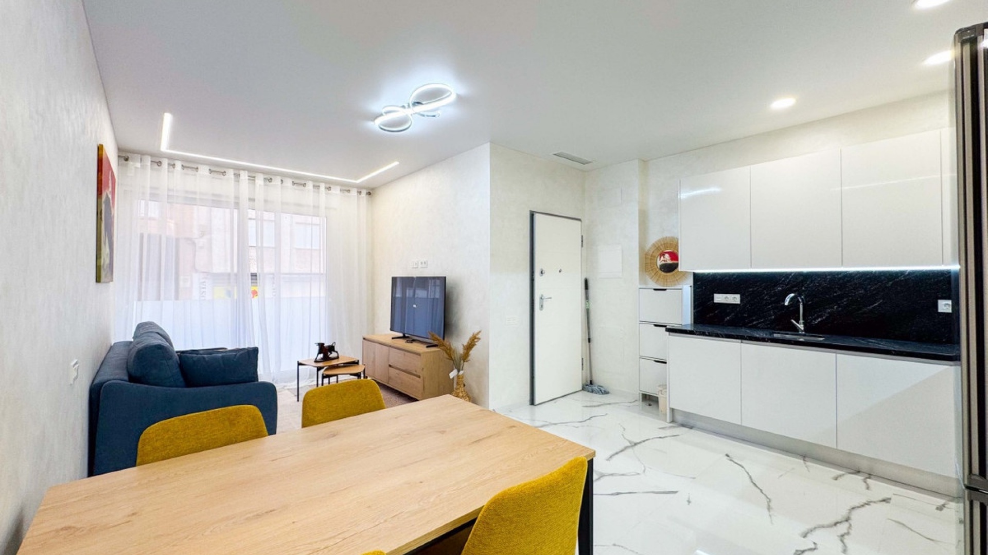 Resale - Apartment - Torrevieja - Playa Del Cura