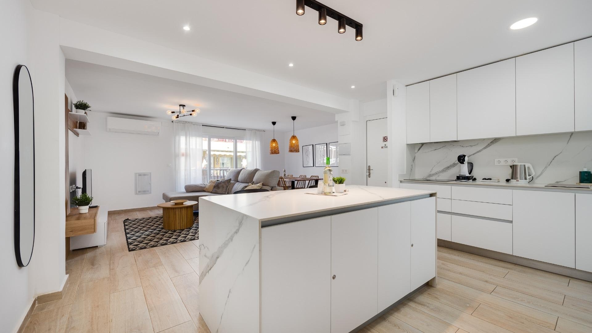 Resale - Apartment - Torrevieja - Playa Del Cura