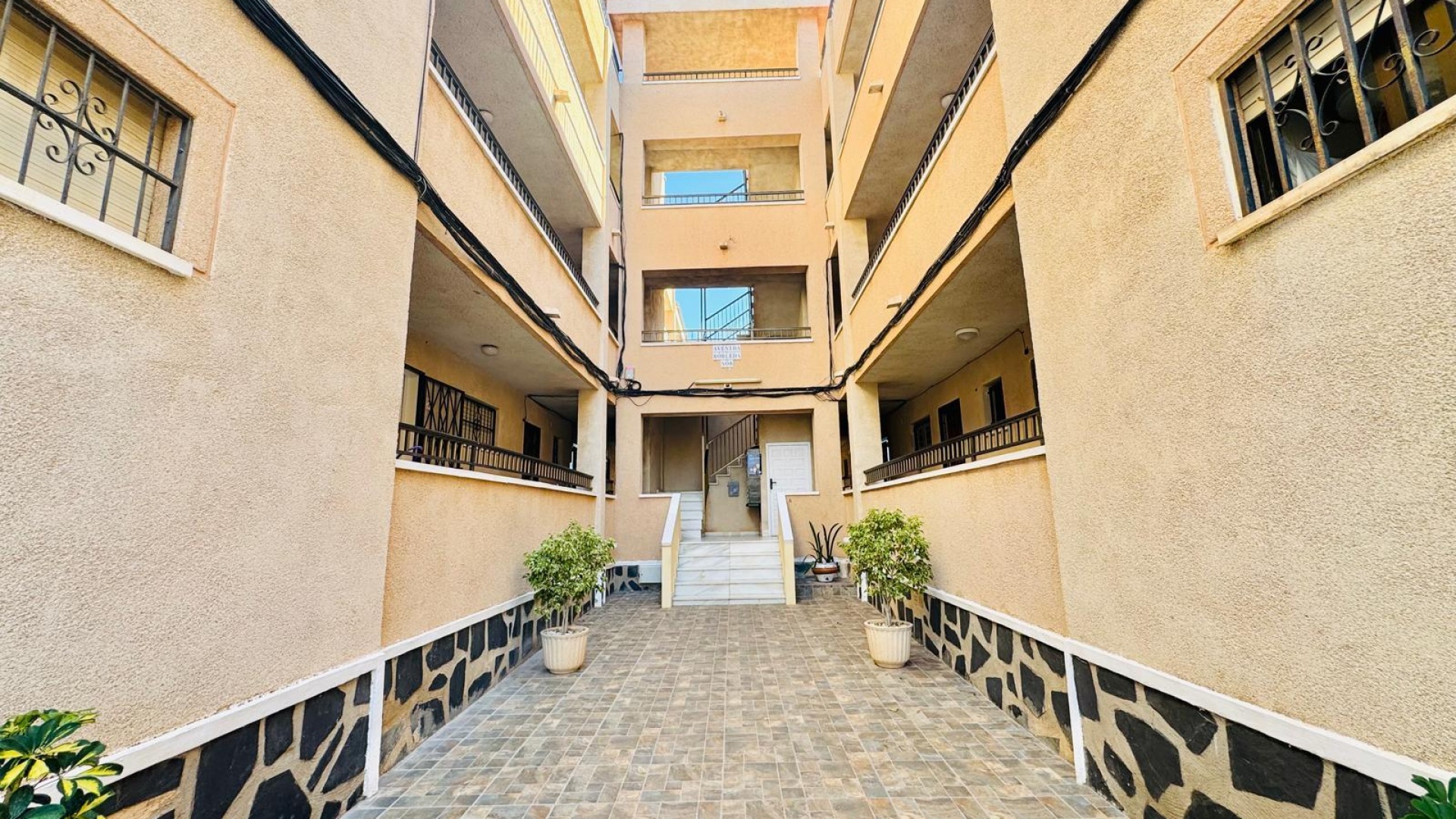 Resale - Apartment - Torrevieja - san luis