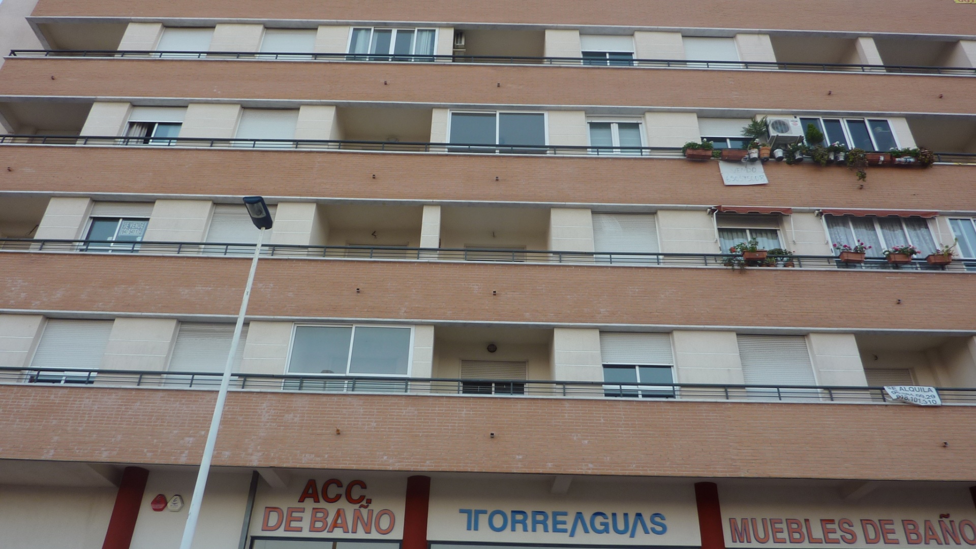 Resale - Apartment - Torrevieja - Torrevieja - Centre