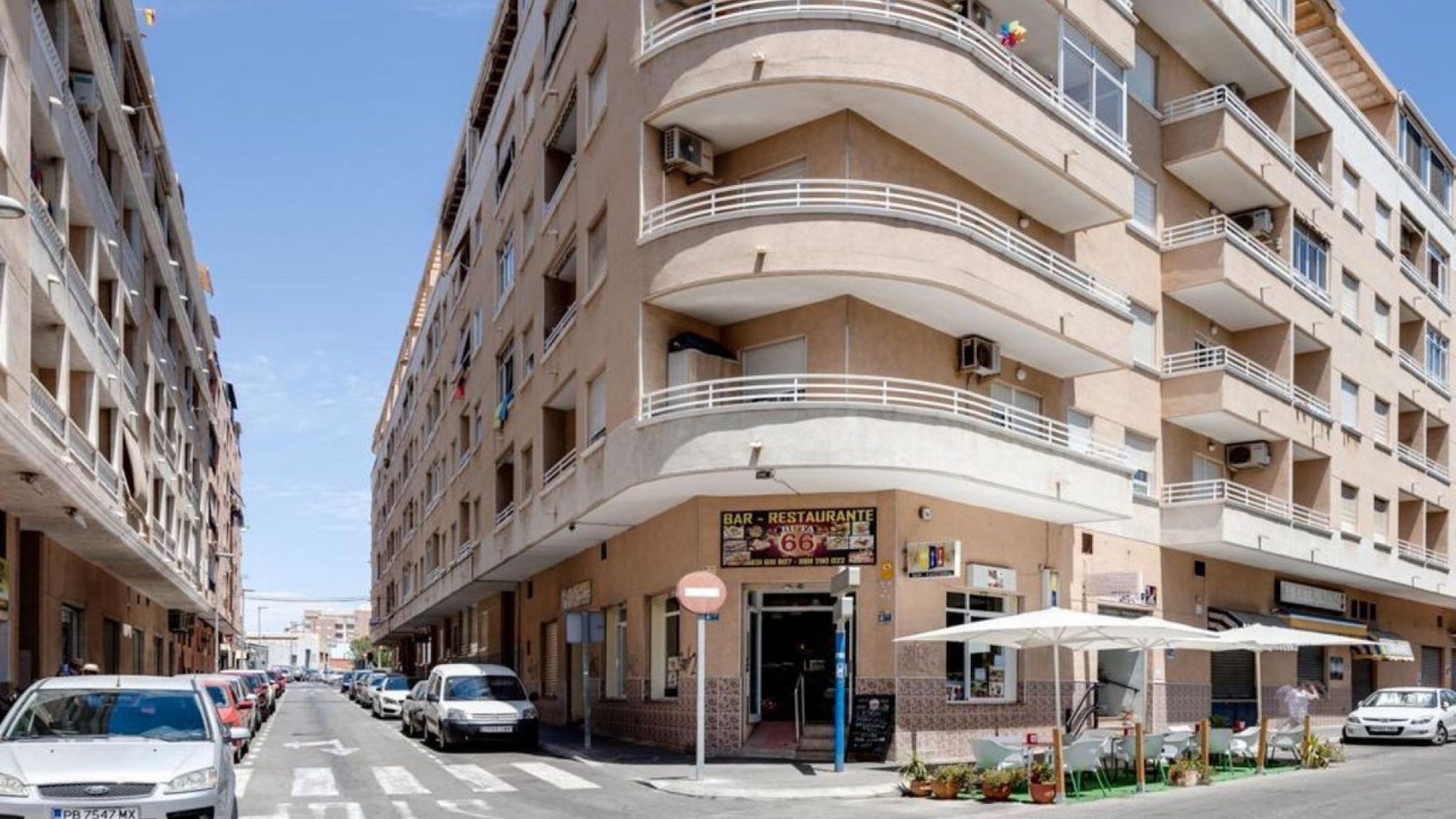 Resale - Apartment - Torrevieja - Torrevieja Centro