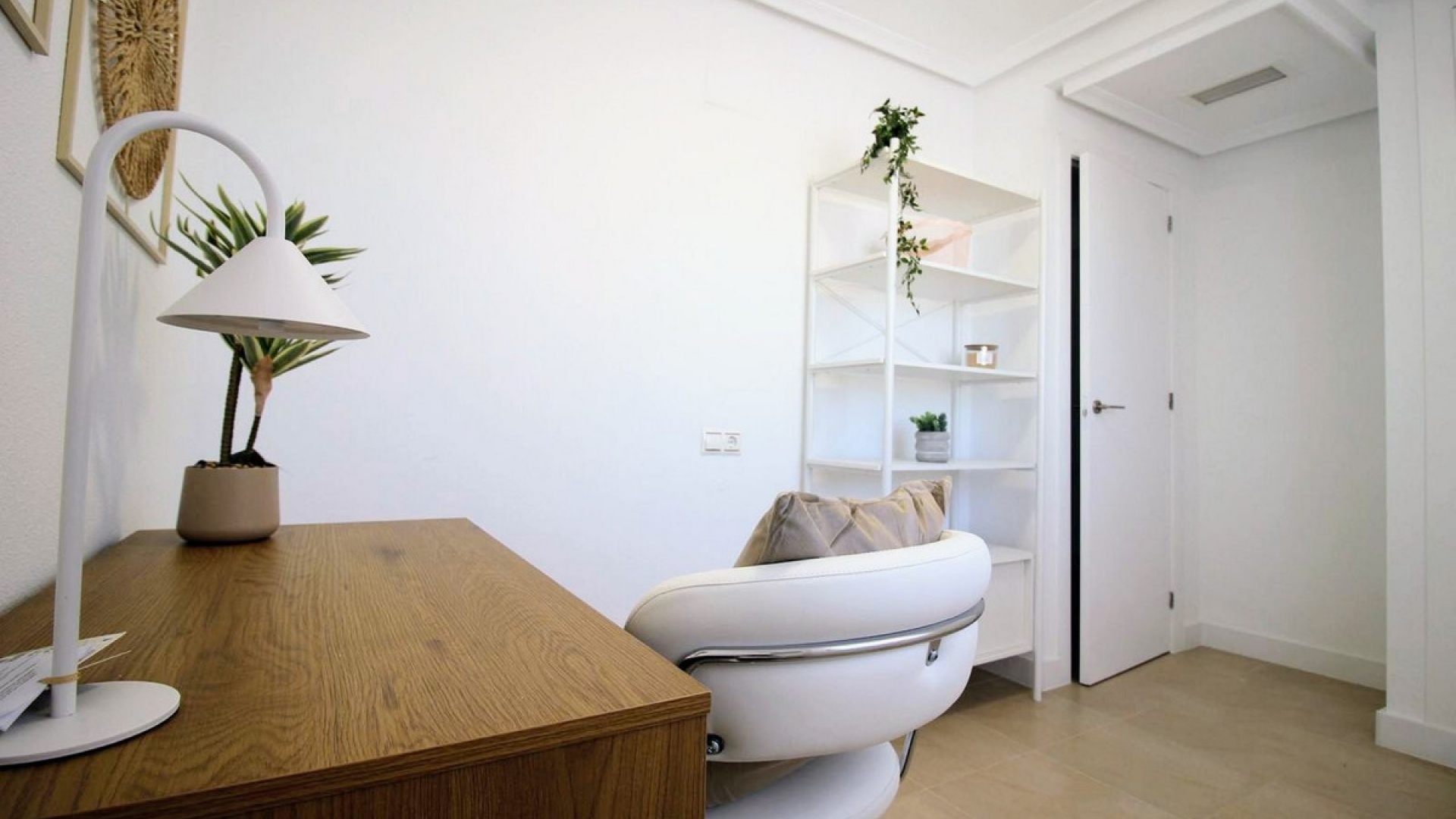 Resale - Apartment - Torrevieja - Torrevieja Centro