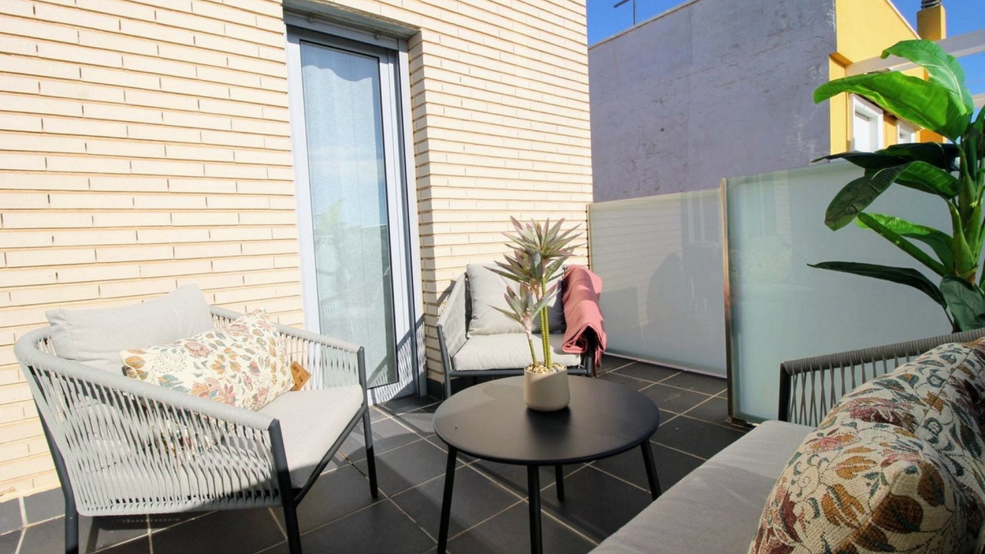 Resale - Apartment - Torrevieja - Torrevieja Centro